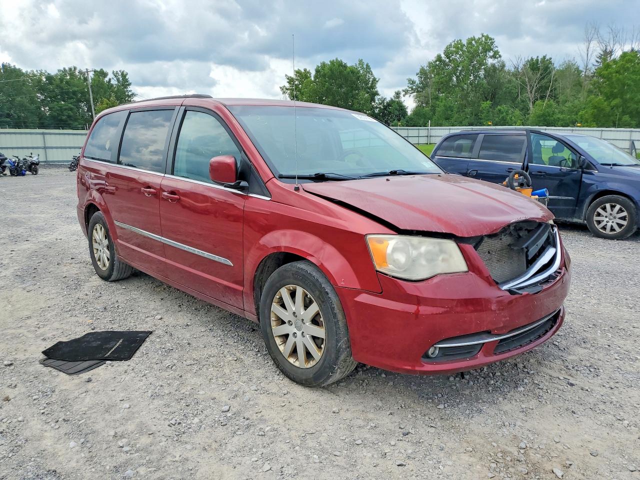 2014 Chrysler Town & Country Touring Красный vin: 2C4RC1BG8ER367904