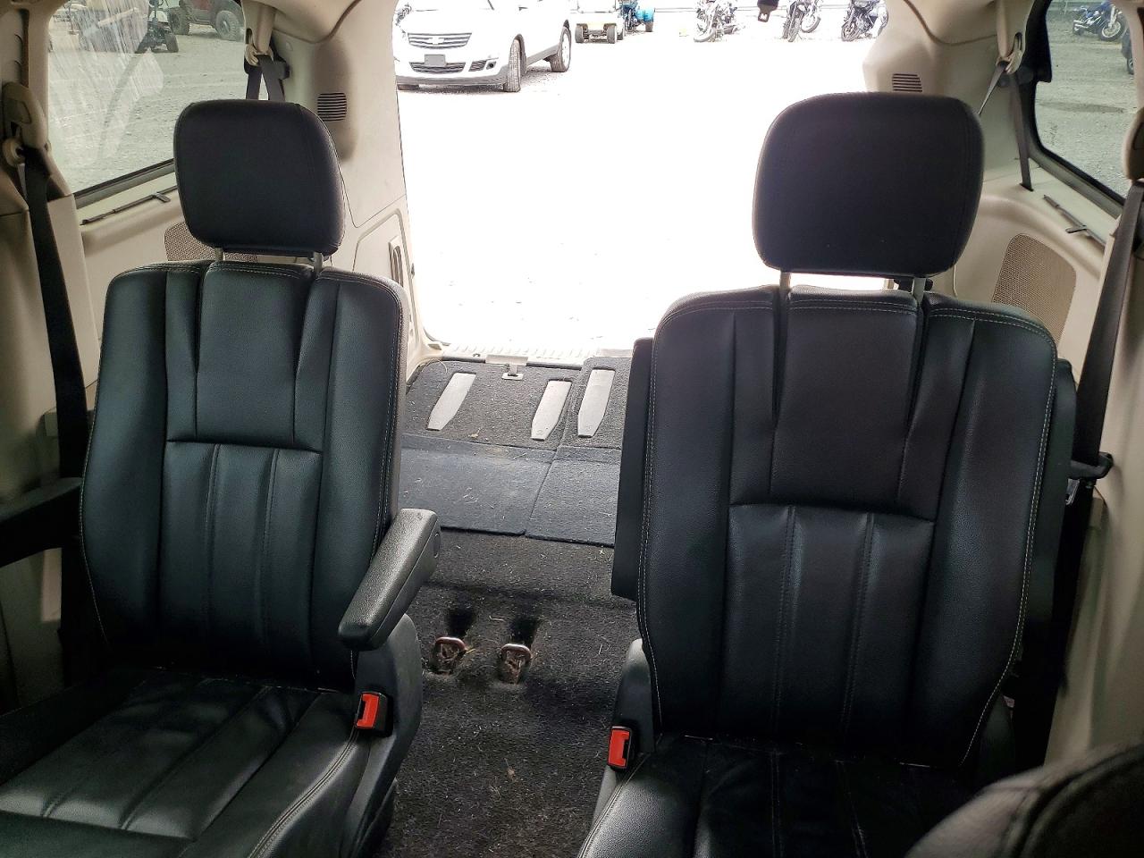 2014 Chrysler Town & Country Touring Красный vin: 2C4RC1BG8ER367904