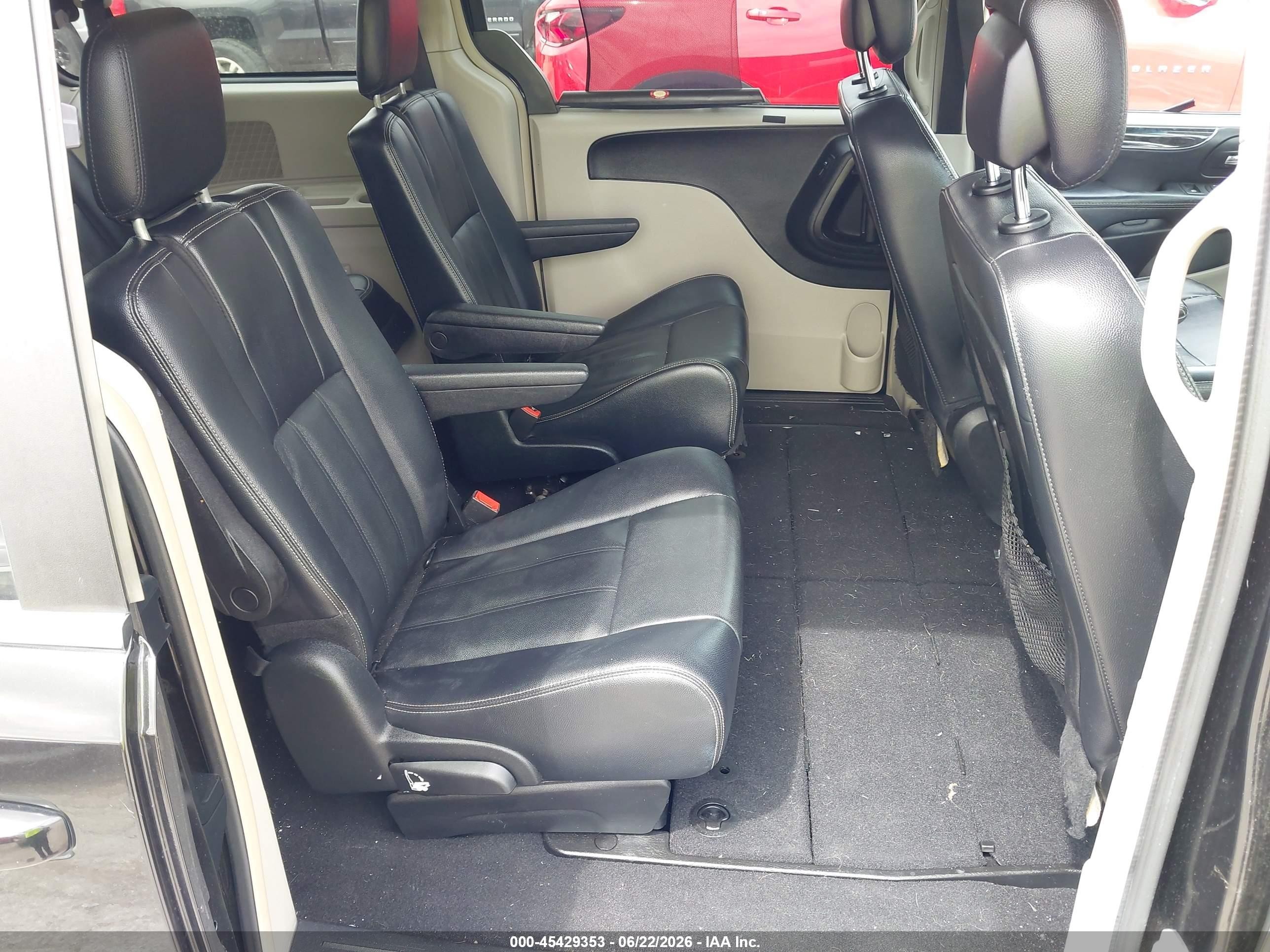 2014 Chrysler Town & Country Touring Черный vin: 2C4RC1BG8ER397405