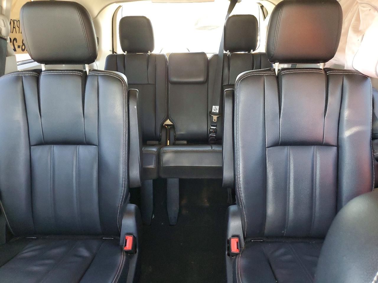 2014 Chrysler Town & Country Touring Black vin: 2C4RC1BG8ER399316
