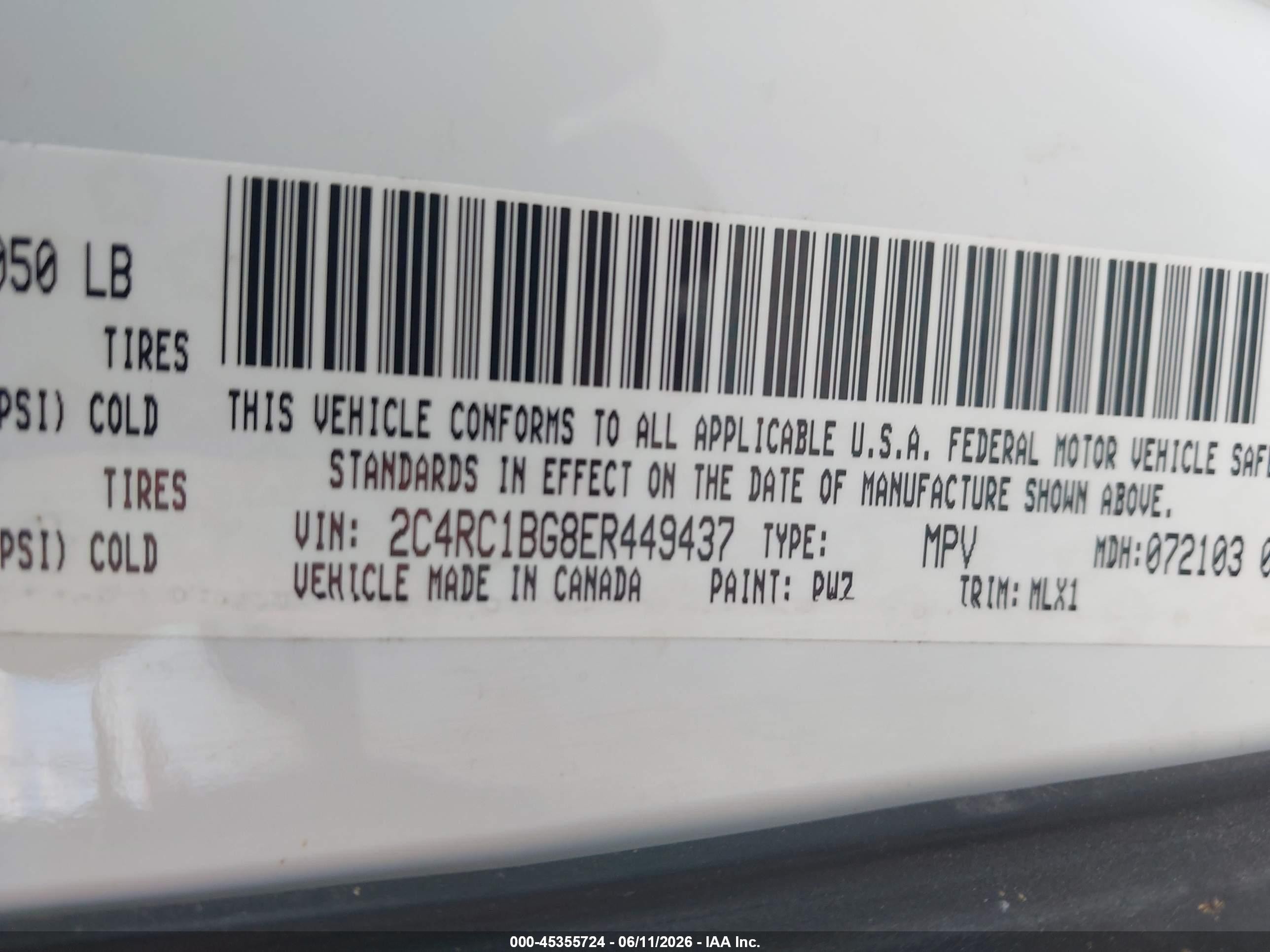 2014 Chrysler Town & Country Touring White vin: 2C4RC1BG8ER449437