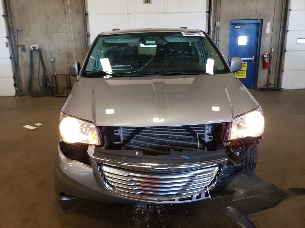 2015 Chrysler Town & Country Touring Gray vin: 2C4RC1BG8FR619992