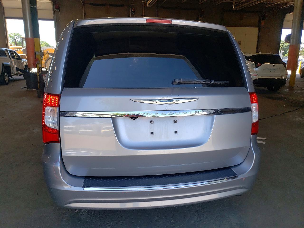 2015 Chrysler Town & Country Touring Gray vin: 2C4RC1BG8FR619992