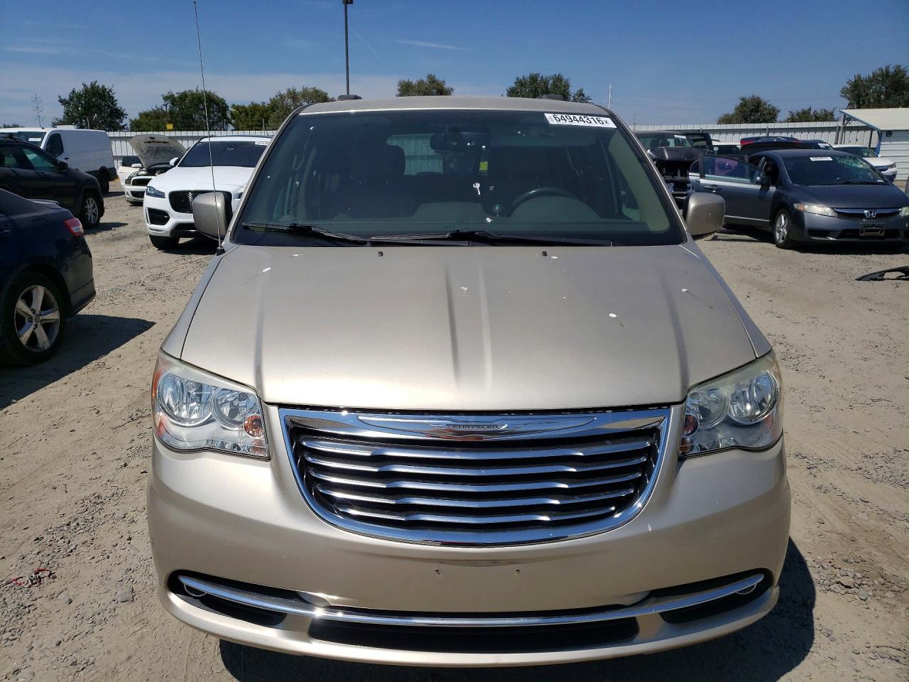 2015 Chrysler Town & Country Touring Tan vin: 2C4RC1BG8FR626599