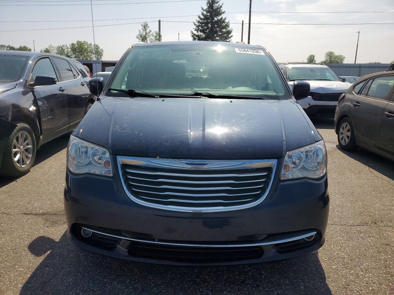 2015 Chrysler Town & Country Touring Blue vin: 2C4RC1BG8FR645153