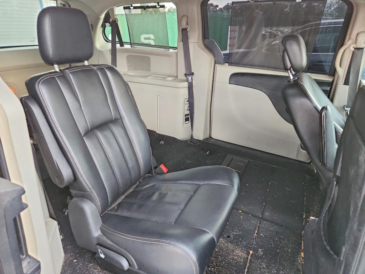2015 Chrysler Town & Country Touring Серый vin: 2C4RC1BG8FR740814