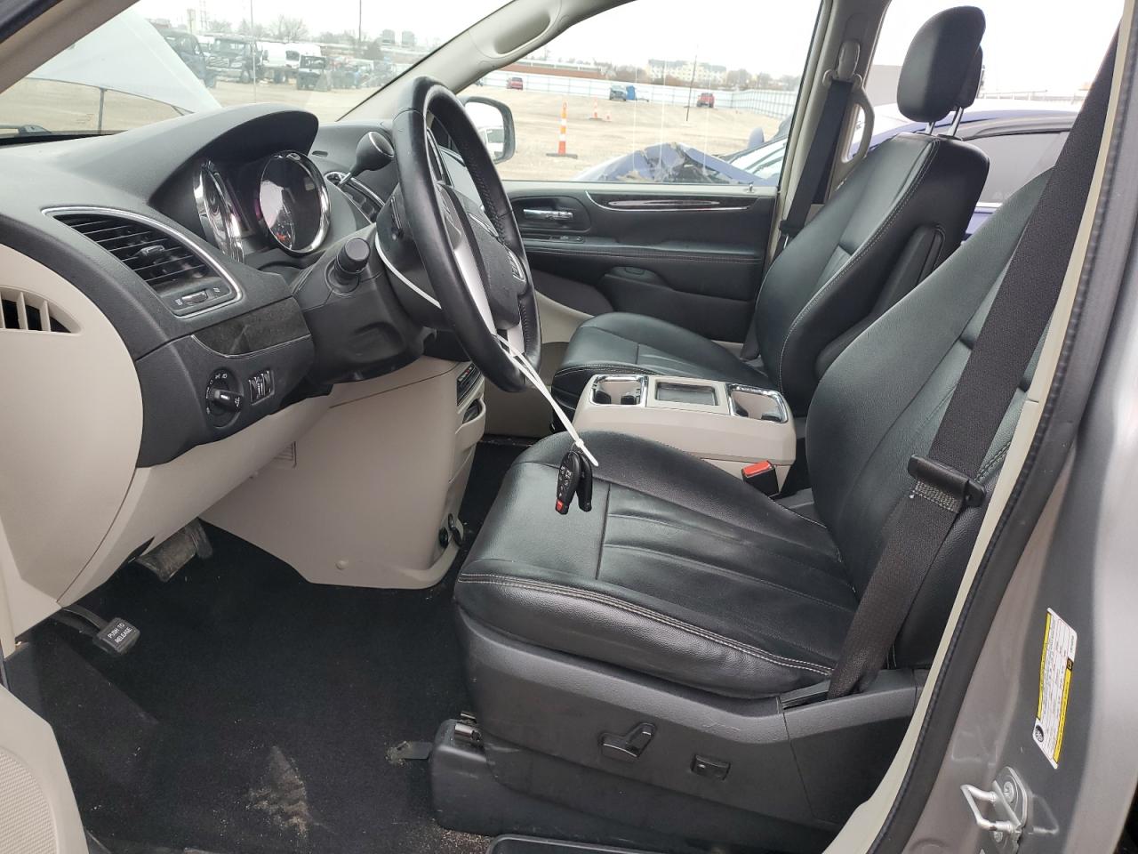 2015 Chrysler Town & Country Touring Black vin: 2C4RC1BG8FR742255