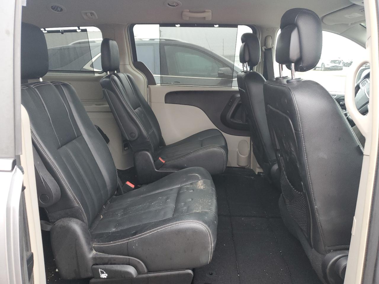 2015 Chrysler Town & Country Touring Black vin: 2C4RC1BG8FR742255