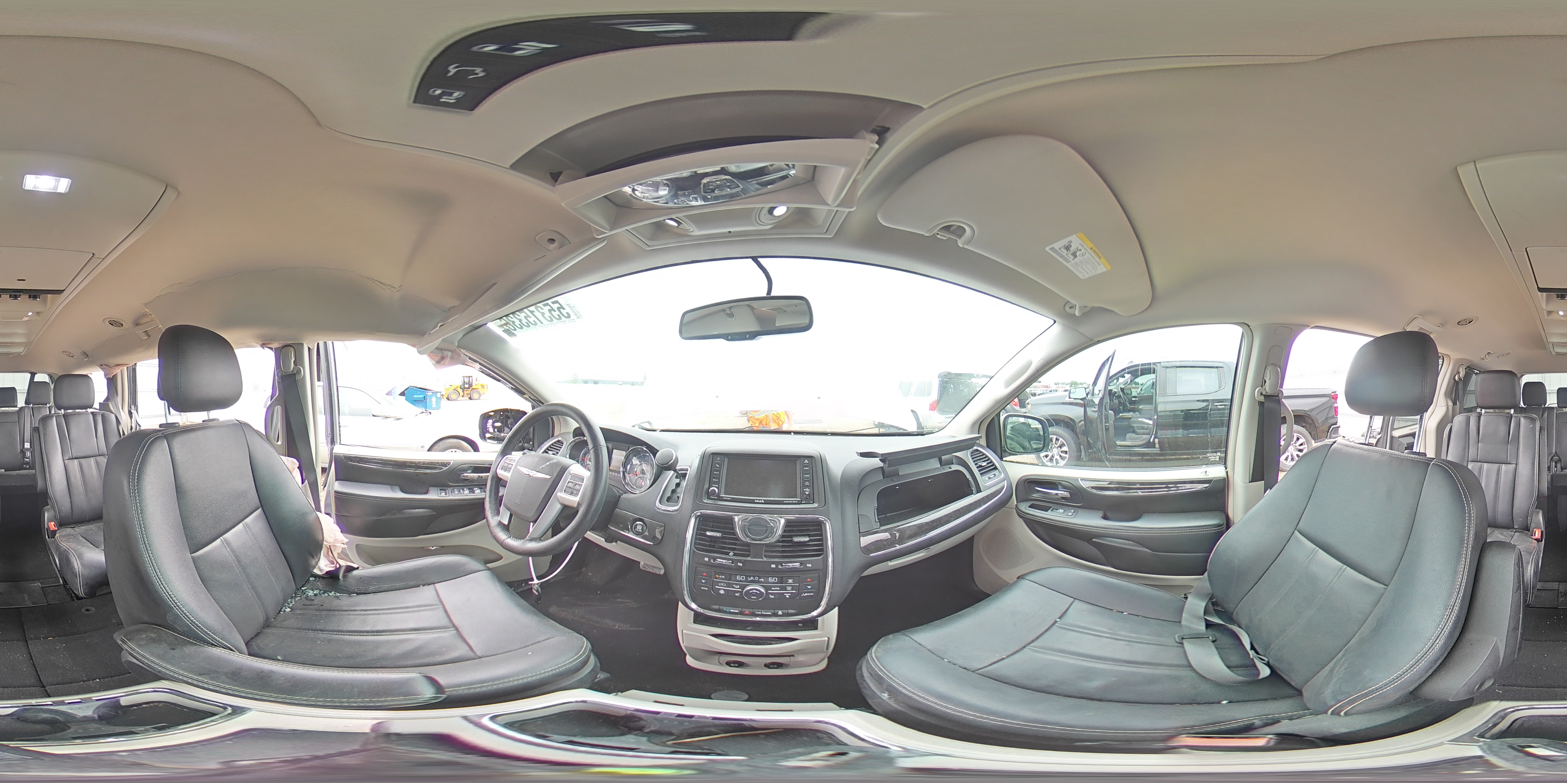 2015 Chrysler Town & Country Touring Silver vin: 2C4RC1BG8FR742255