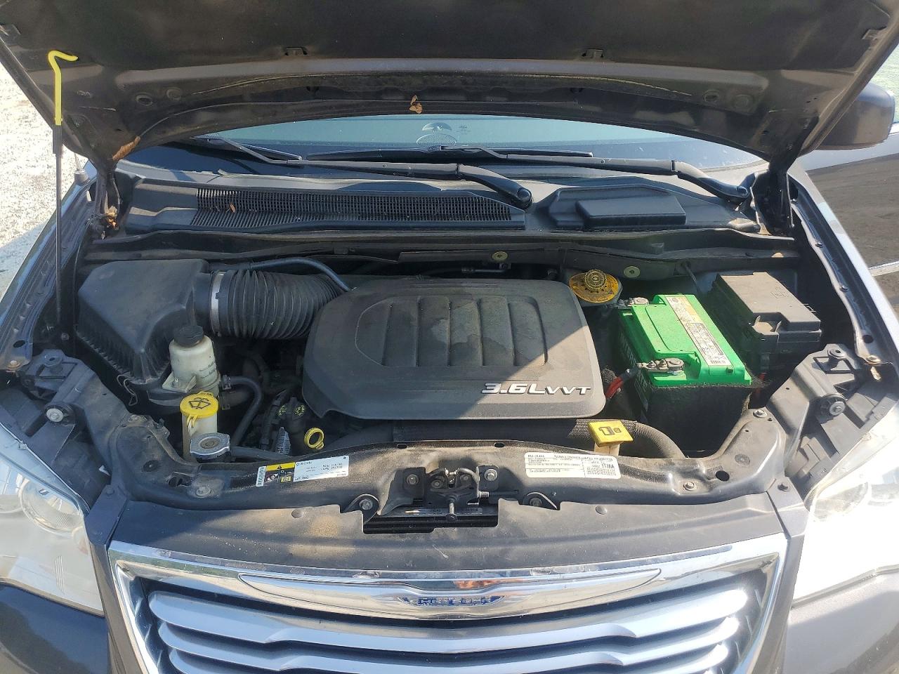 2015 Chrysler Town & Country Touring Charcoal vin: 2C4RC1BG8FR751991
