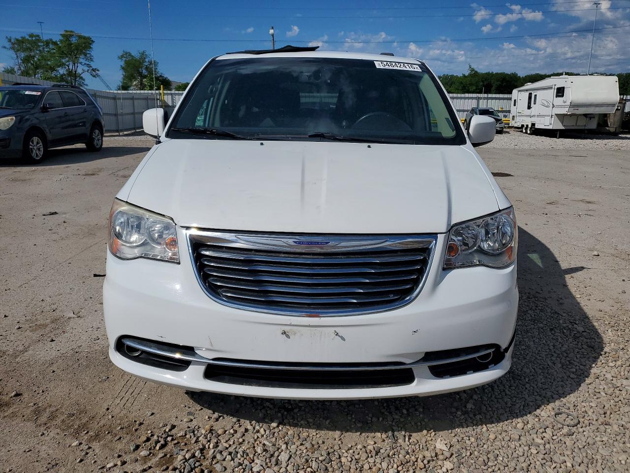 2015 Chrysler Town & Country Limited White vin: 2C4RC1BG8GR198342