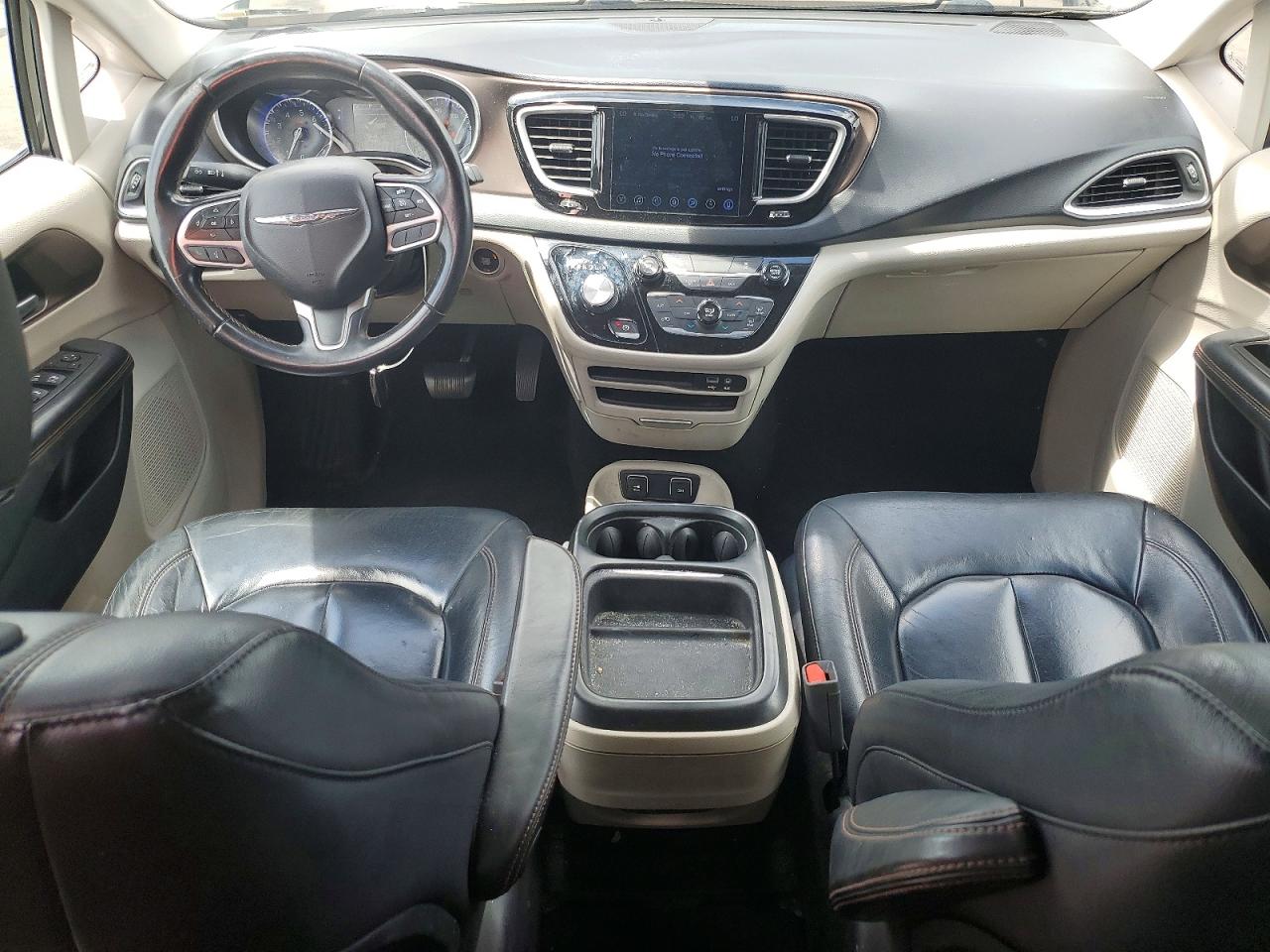 2017 Chrysler Pacifica Touring L Charcoal vin: 2C4RC1BG8HR569386