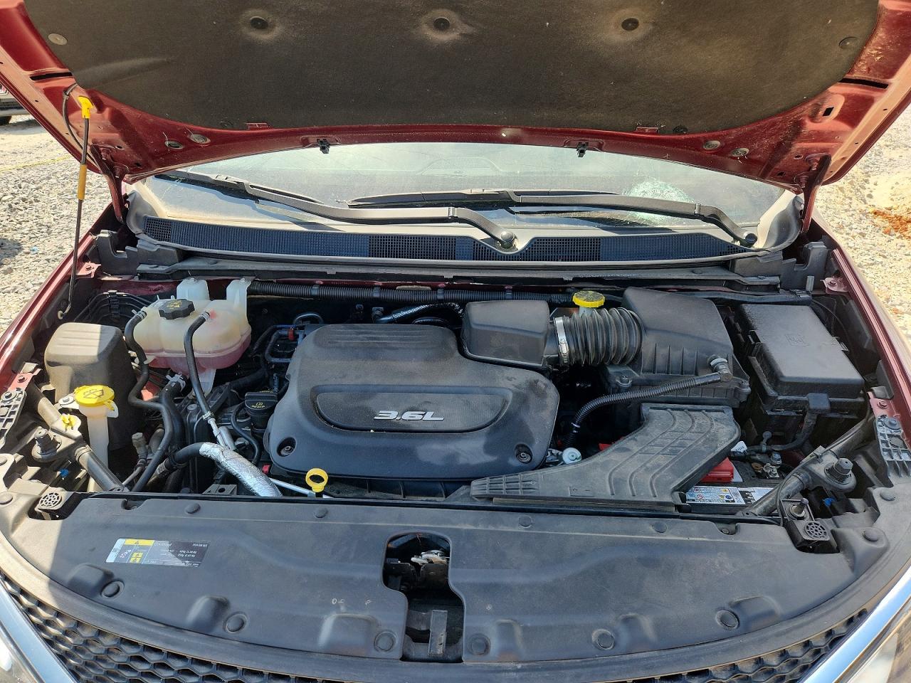 2018 Chrysler Pacifica Touring L Burgundy vin: 2C4RC1BG8JR128685