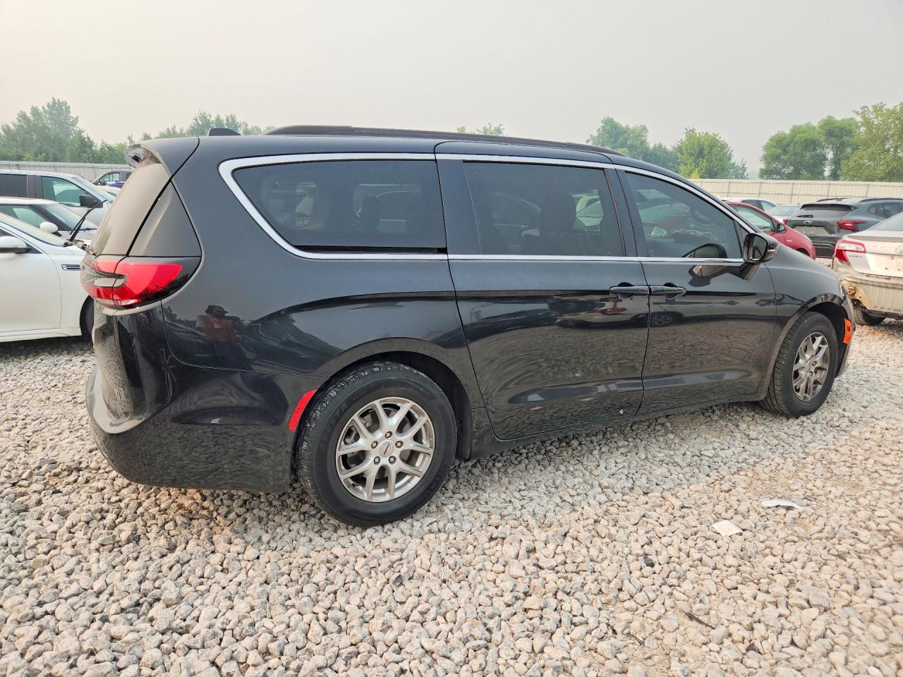 2022 Chrysler Pacifica Touring L Black vin: 2C4RC1BG8NR128823