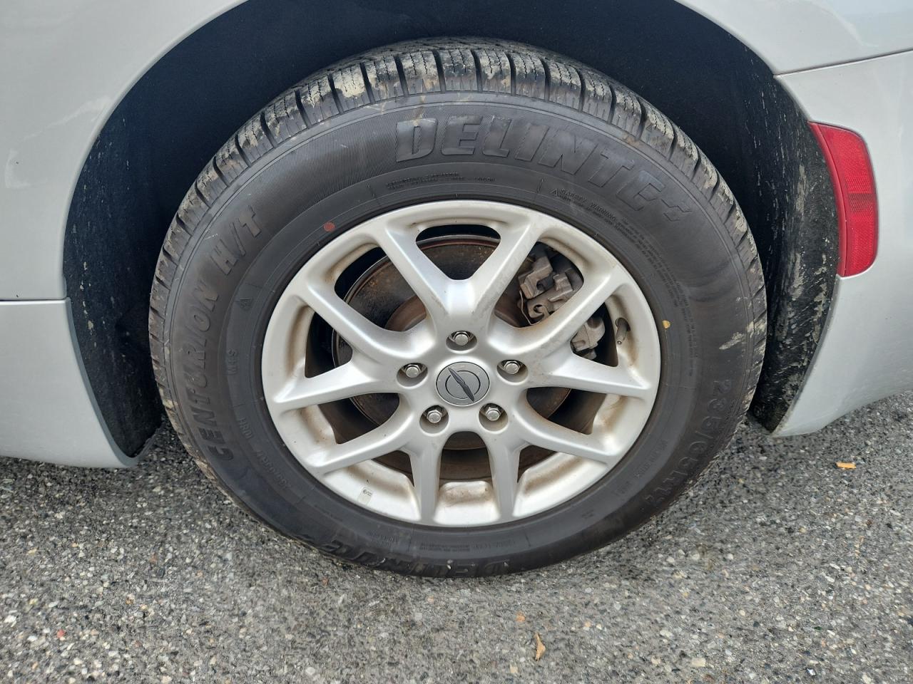 2024 Chrysler Pacifica Touring L Silver vin: 2C4RC1BG8RR120288 Damage: Left Rear Wheel, Chipped, 10 Or More