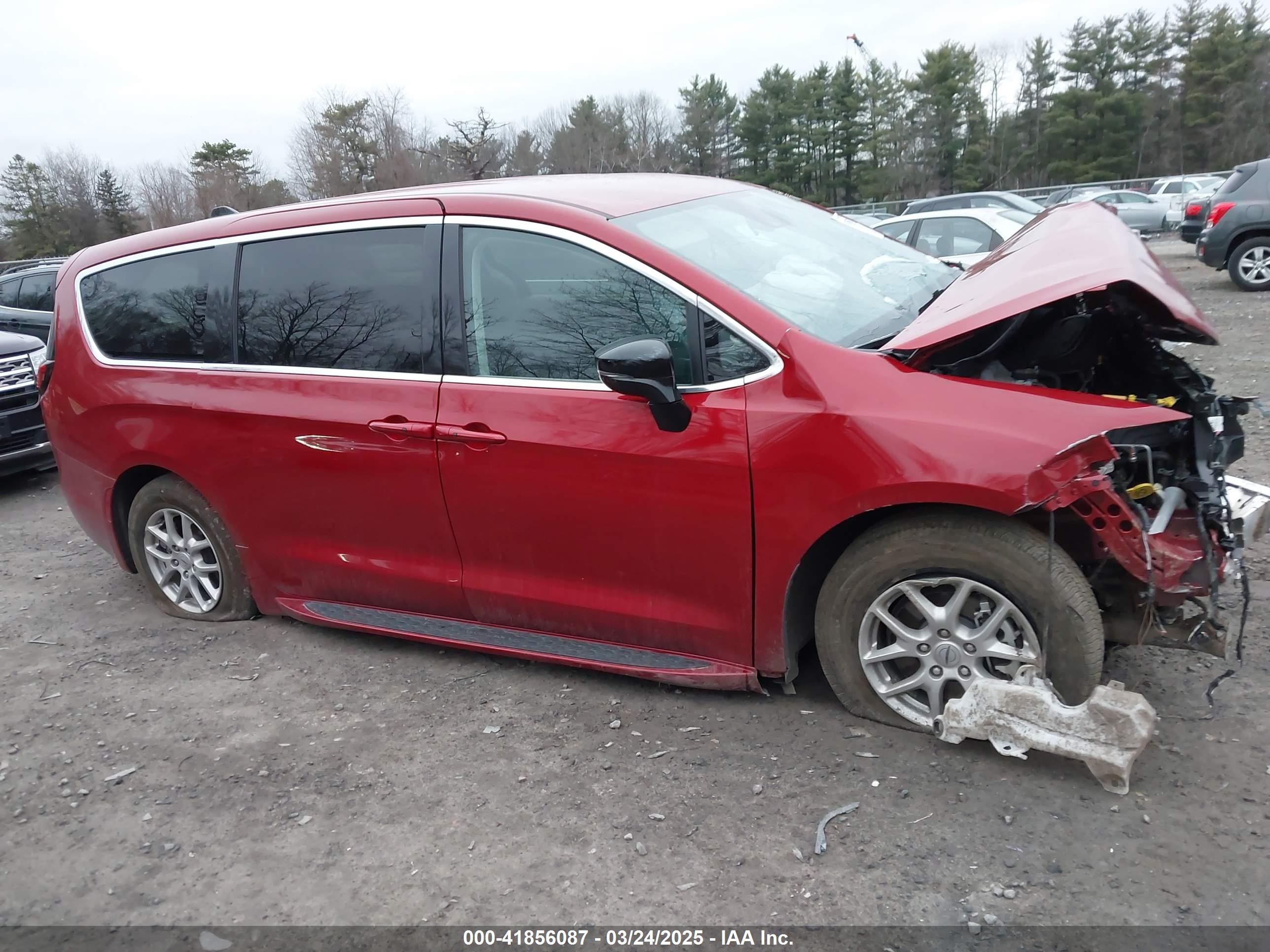 2024 Chrysler Pacifica Touring L Красный vin: 2C4RC1BG8RR170608