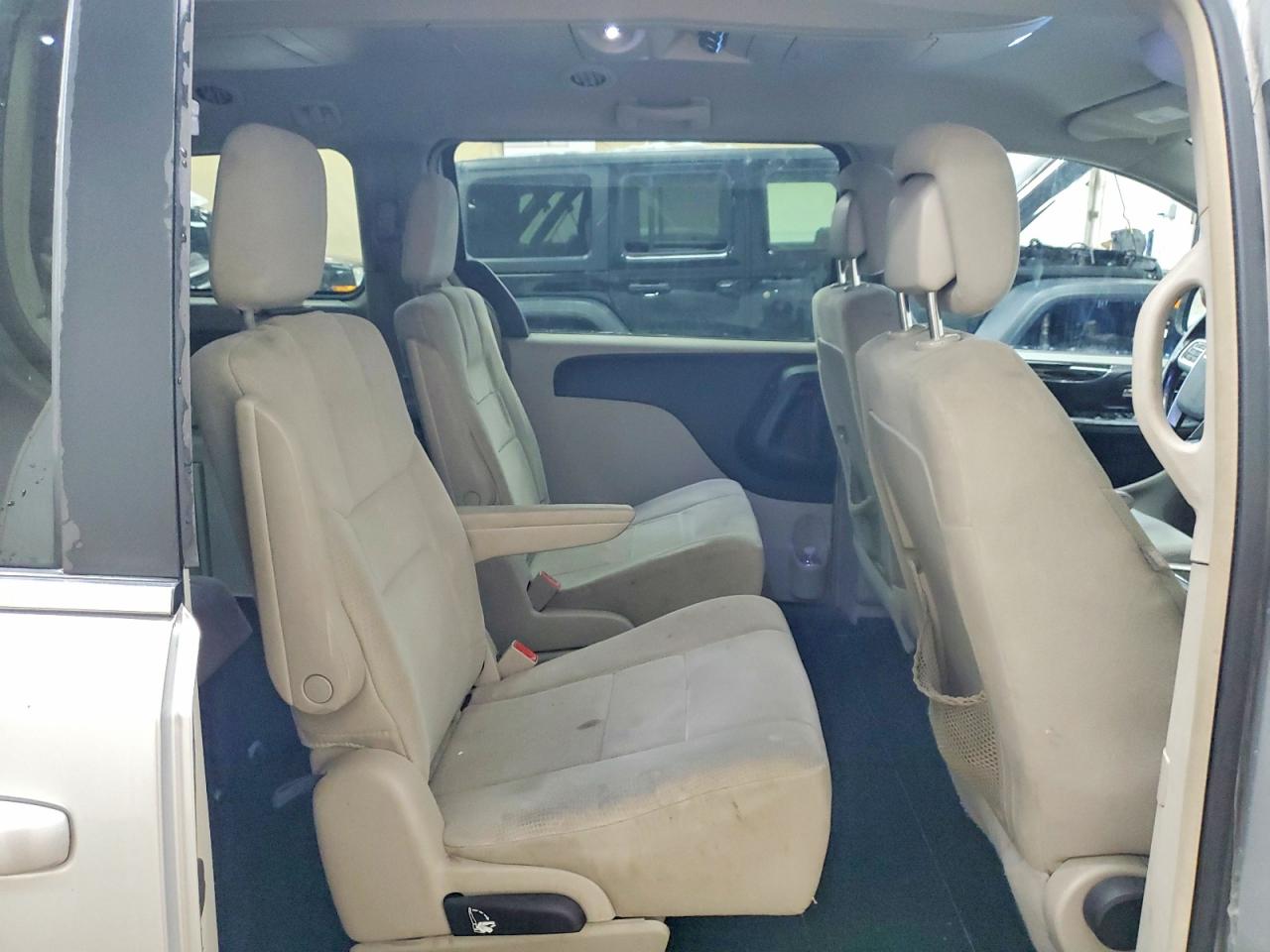 2012 Chrysler Town & Country Touring Silver vin: 2C4RC1BG9CR136992