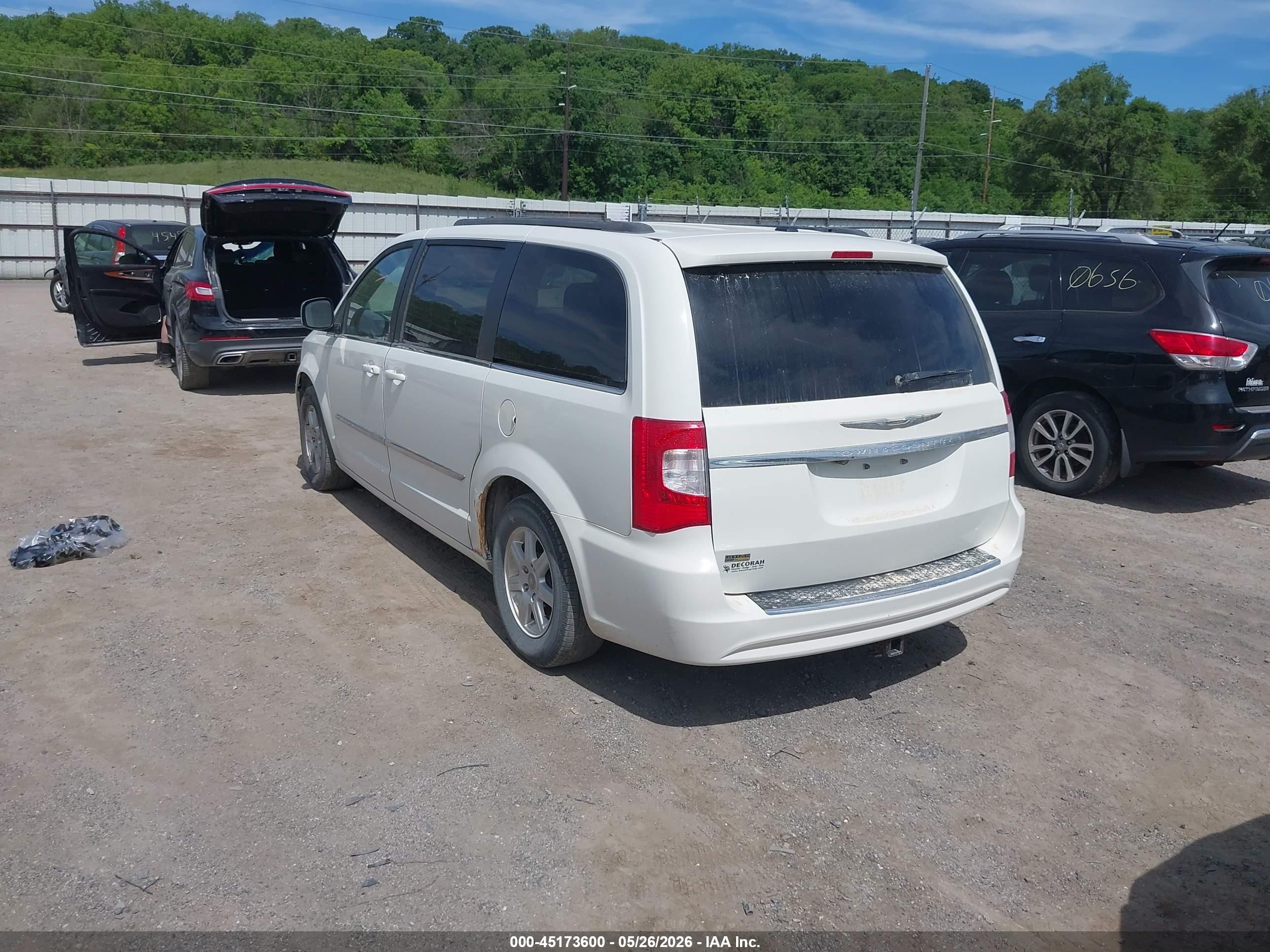 2012 Chrysler Town & Country Touring Белый vin: 2C4RC1BG9CR286908