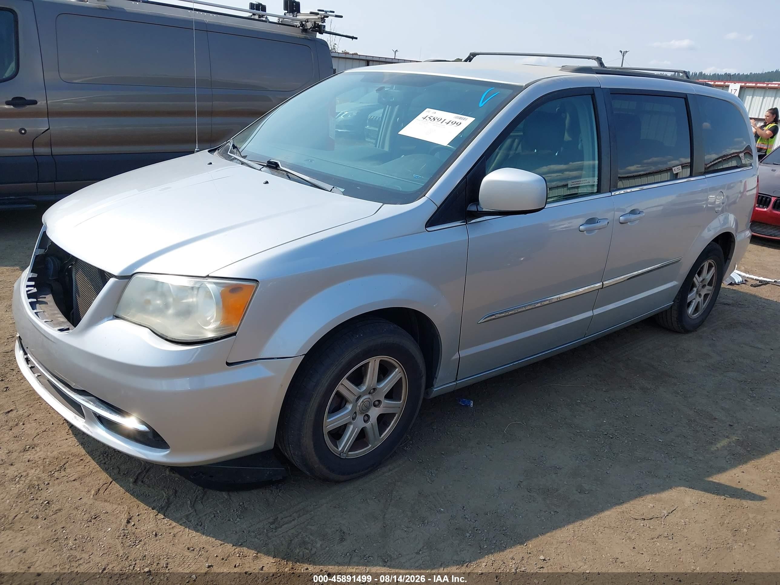 2012 Chrysler Town & Country Touring Silver vin: 2C4RC1BG9CR312603