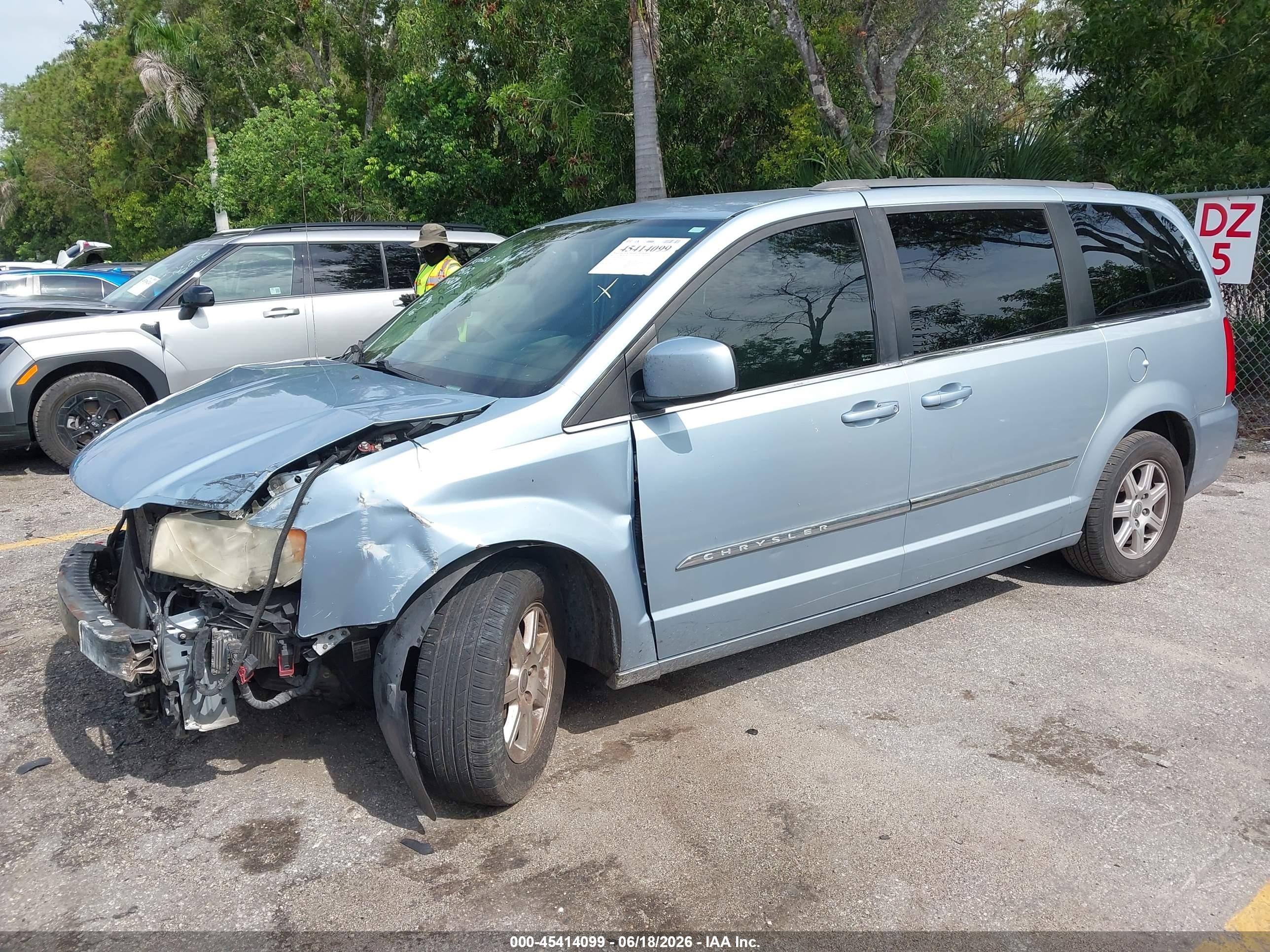 2012 Chrysler Town & Country Touring Light Blue vin: 2C4RC1BG9CR363941