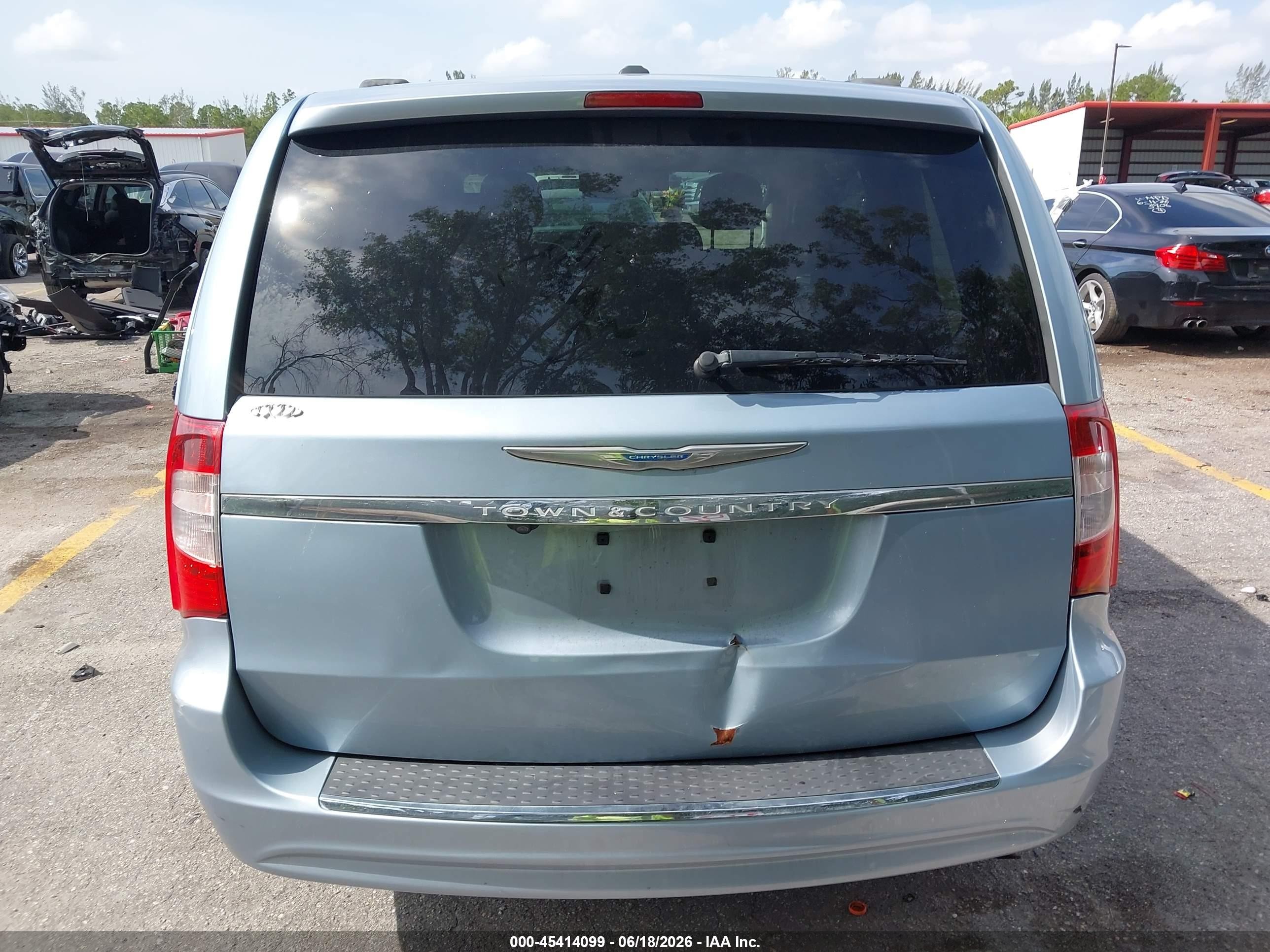 2012 Chrysler Town & Country Touring Light Blue vin: 2C4RC1BG9CR363941
