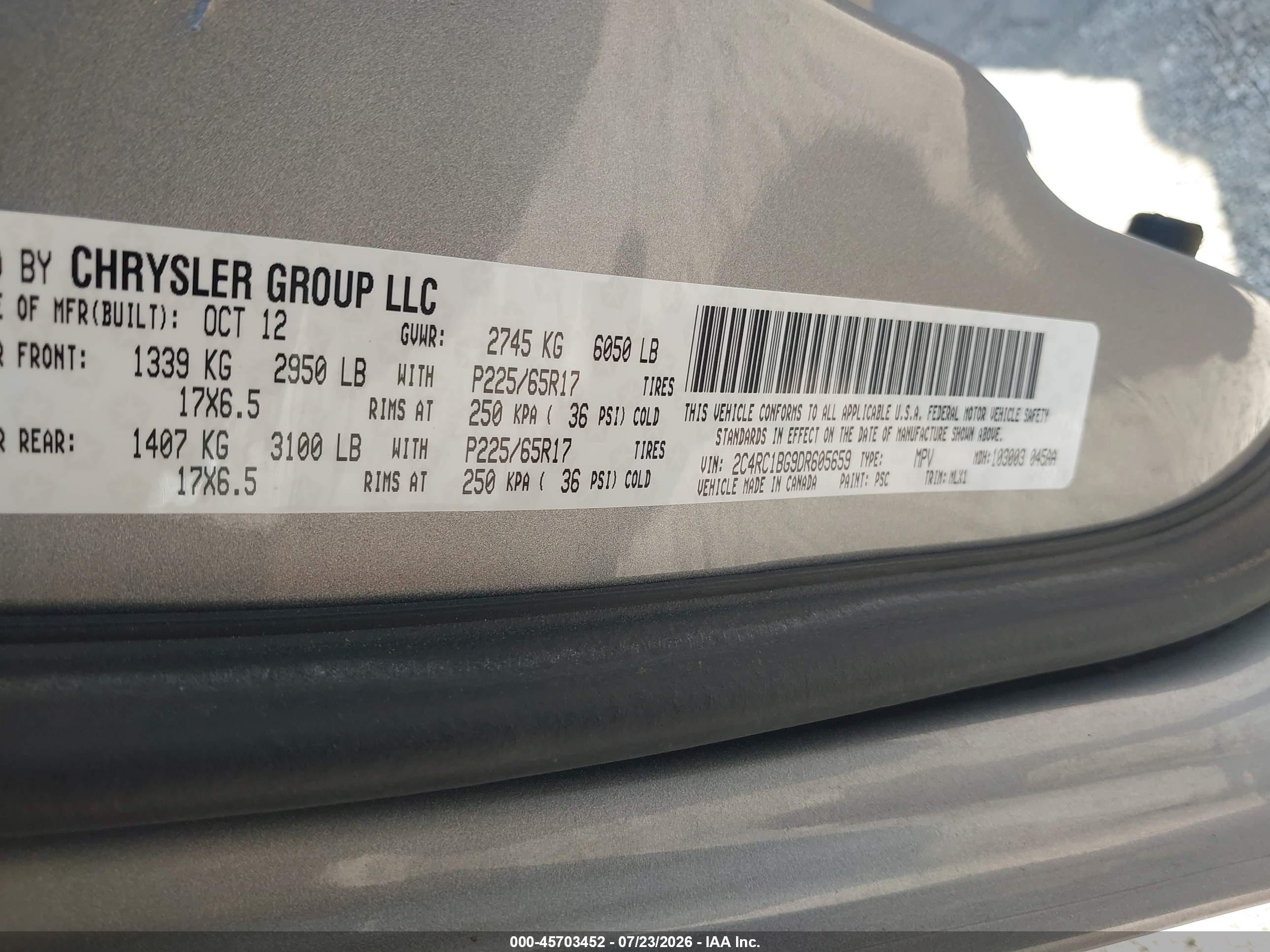 2013 Chrysler Town & Country Touring Silver vin: 2C4RC1BG9DR605659