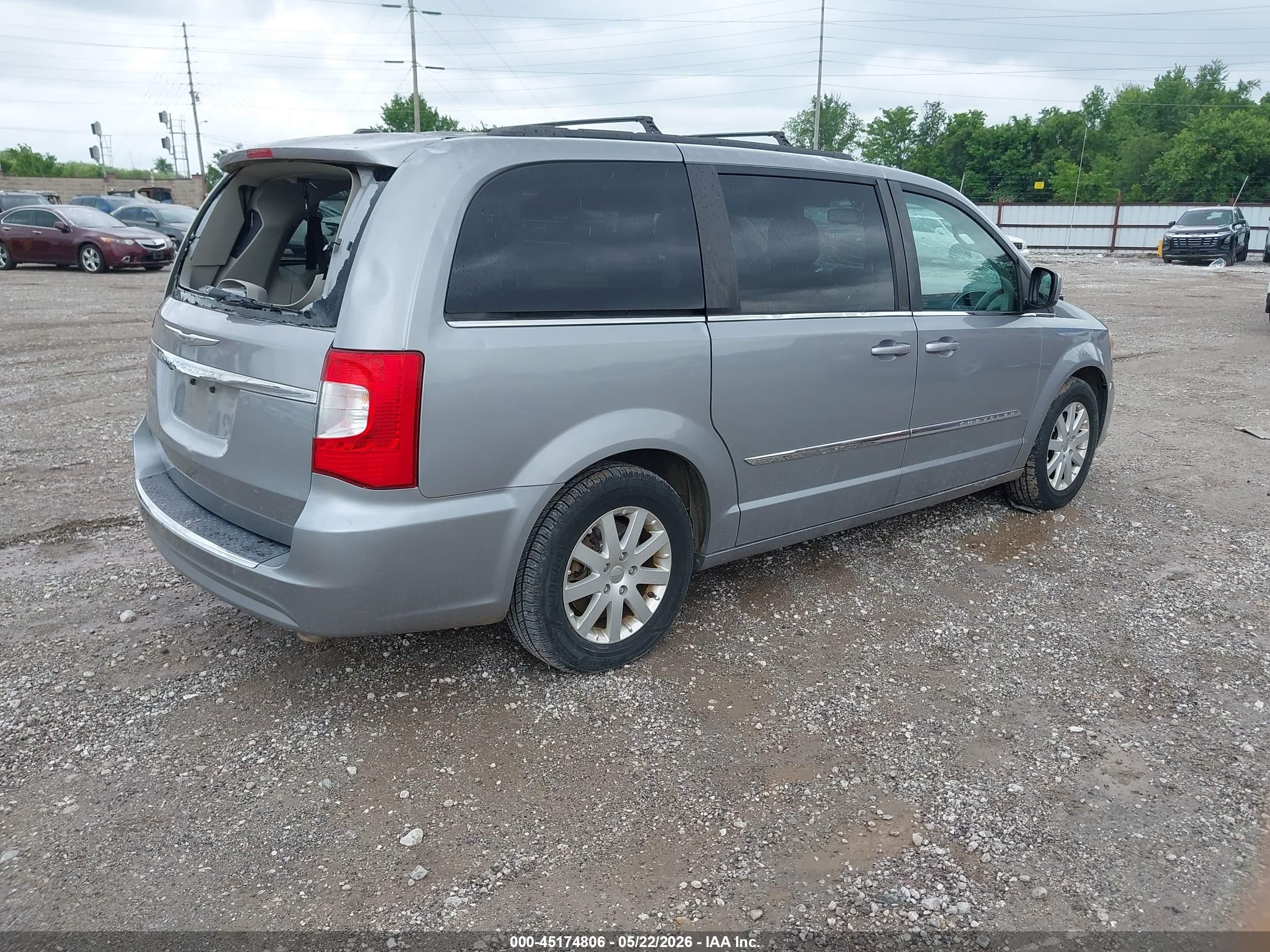 2013 Chrysler Town & Country Touring Серебряный vin: 2C4RC1BG9DR705518