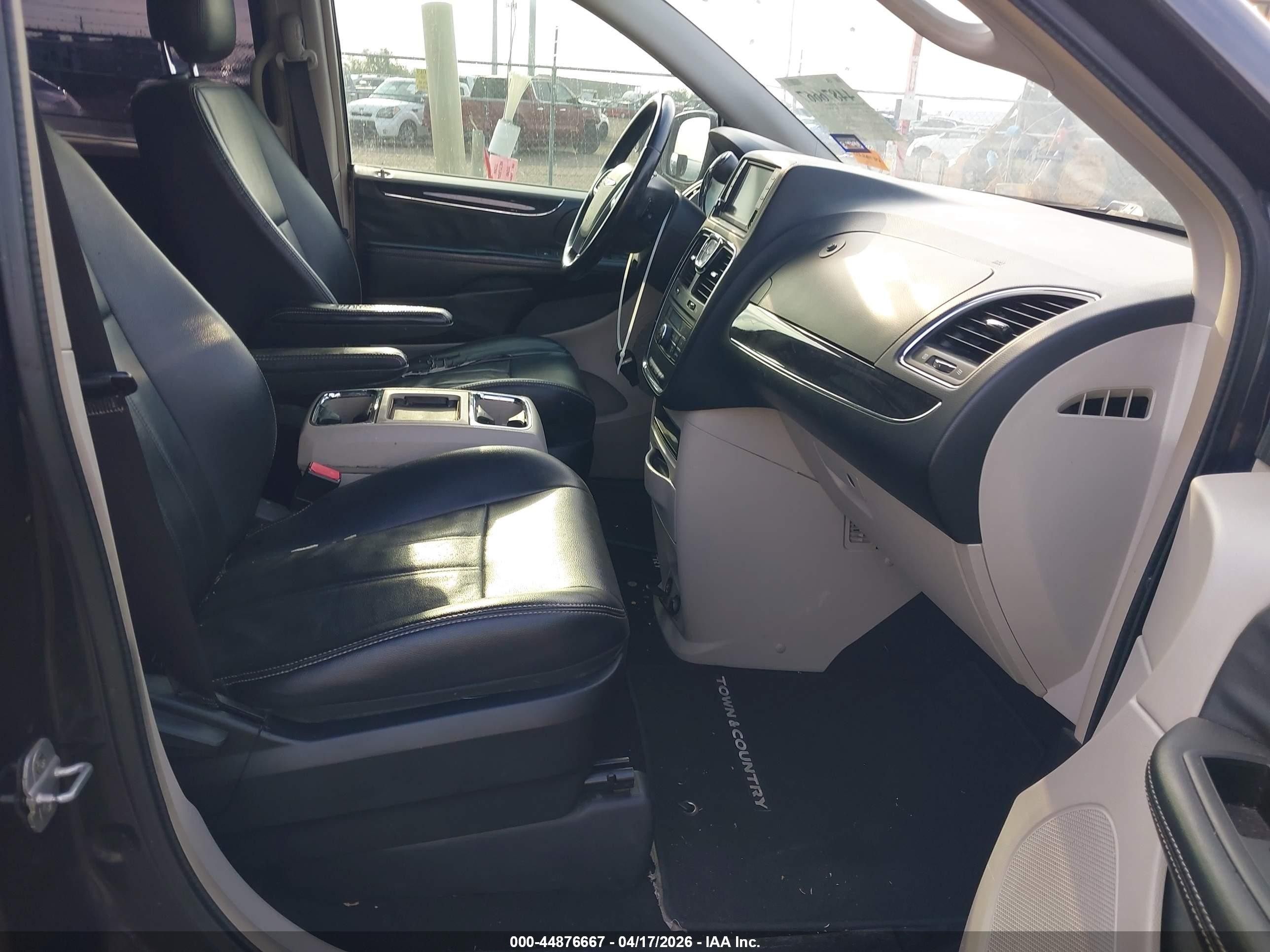 2013 Chrysler Town & Country Touring Black vin: 2C4RC1BG9DR721525