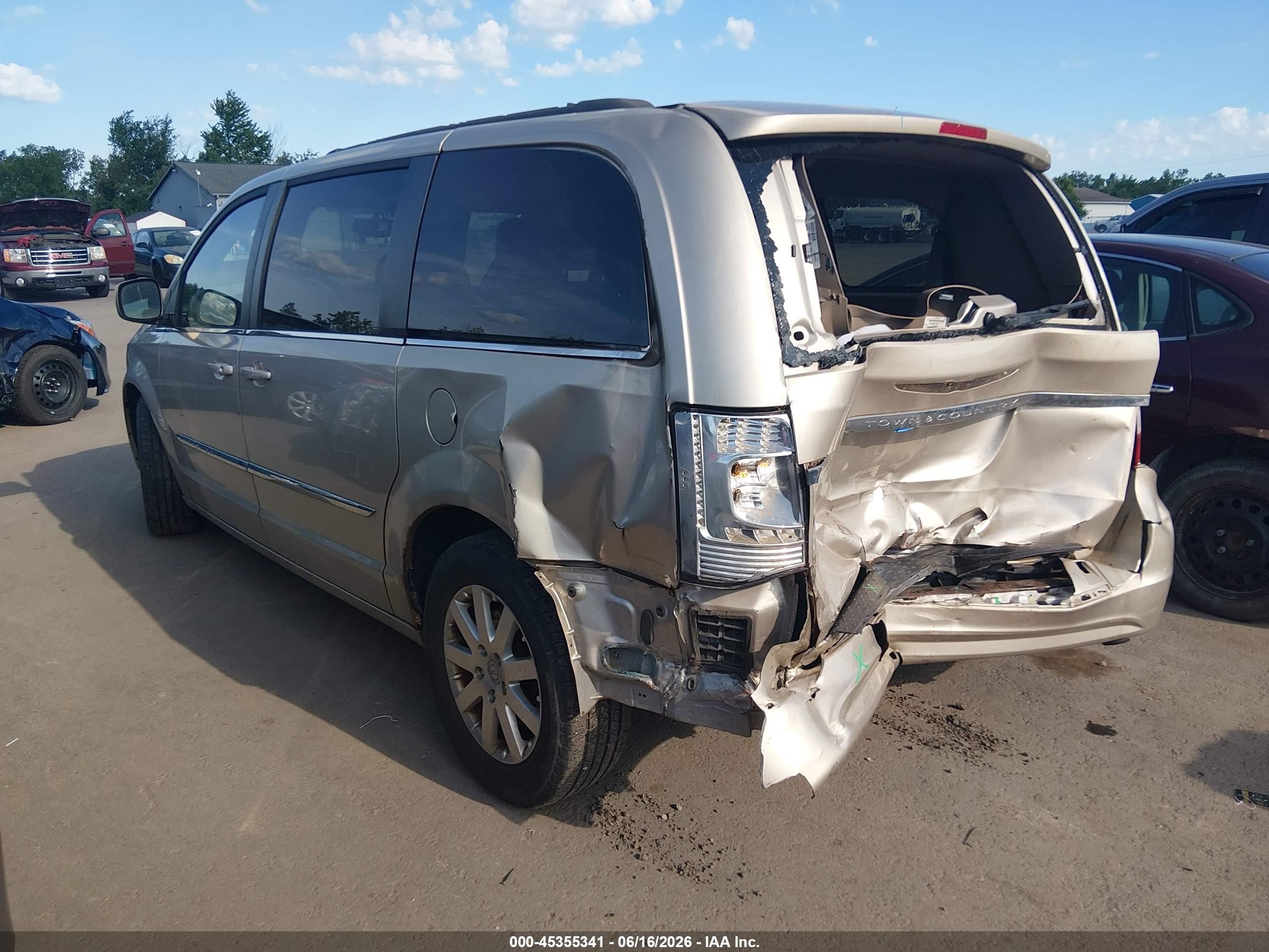 2013 Chrysler Town & Country Touring Желто-коричневый vin: 2C4RC1BG9DR736820