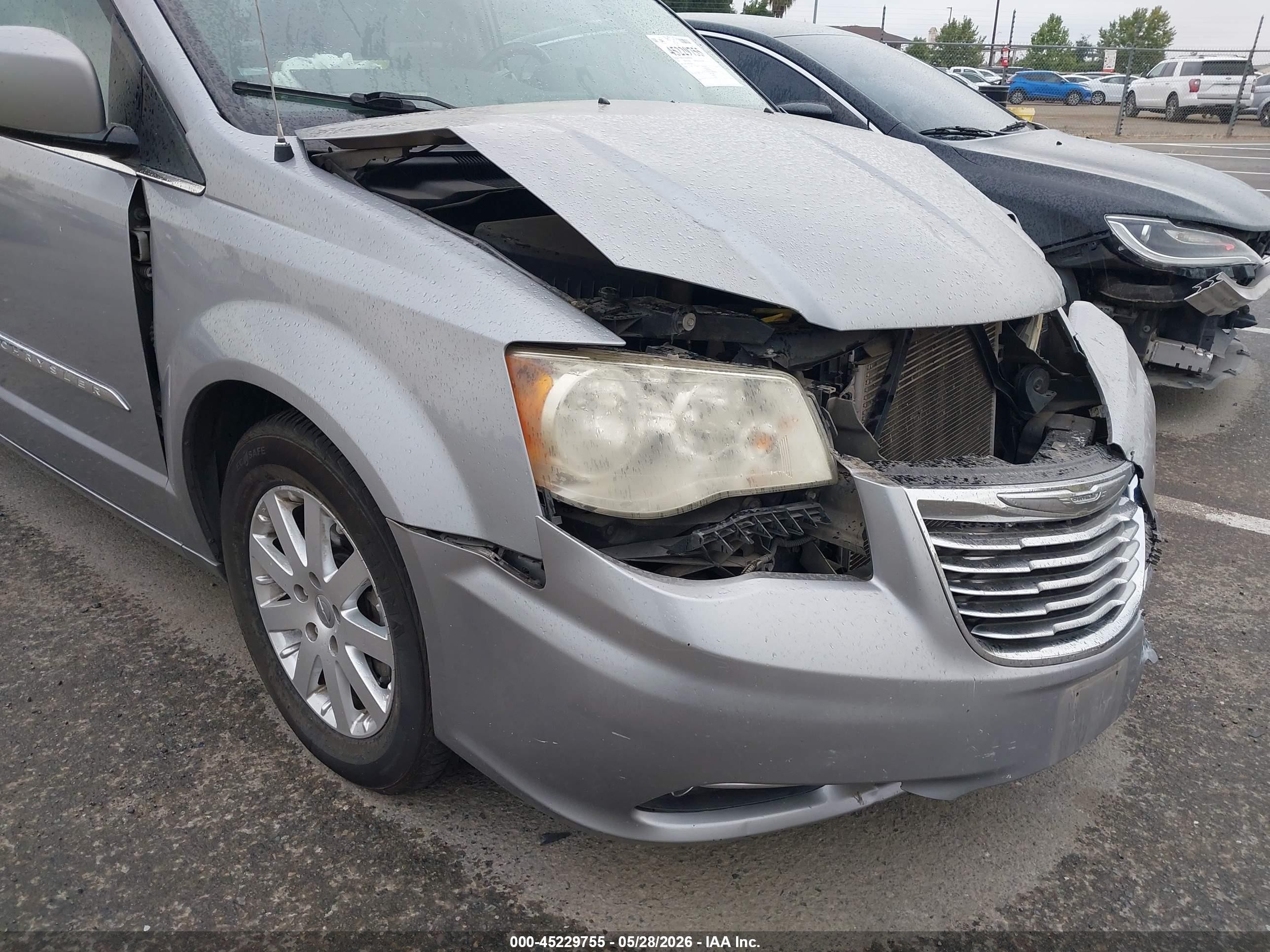 2013 Chrysler Town & Country Touring Gray vin: 2C4RC1BG9DR743802