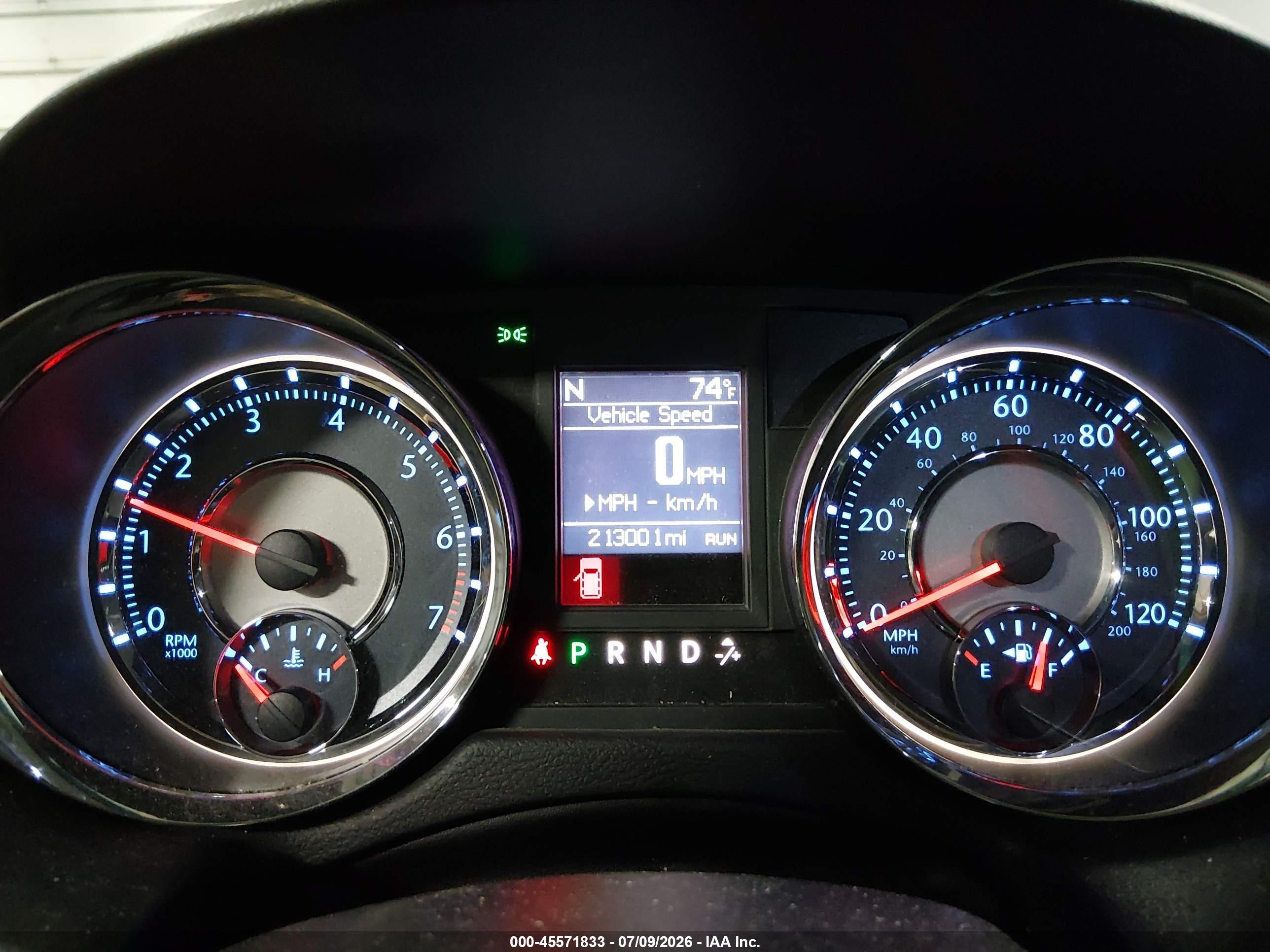 2013 Chrysler Town & Country Touring Silver vin: 2C4RC1BG9DR798346