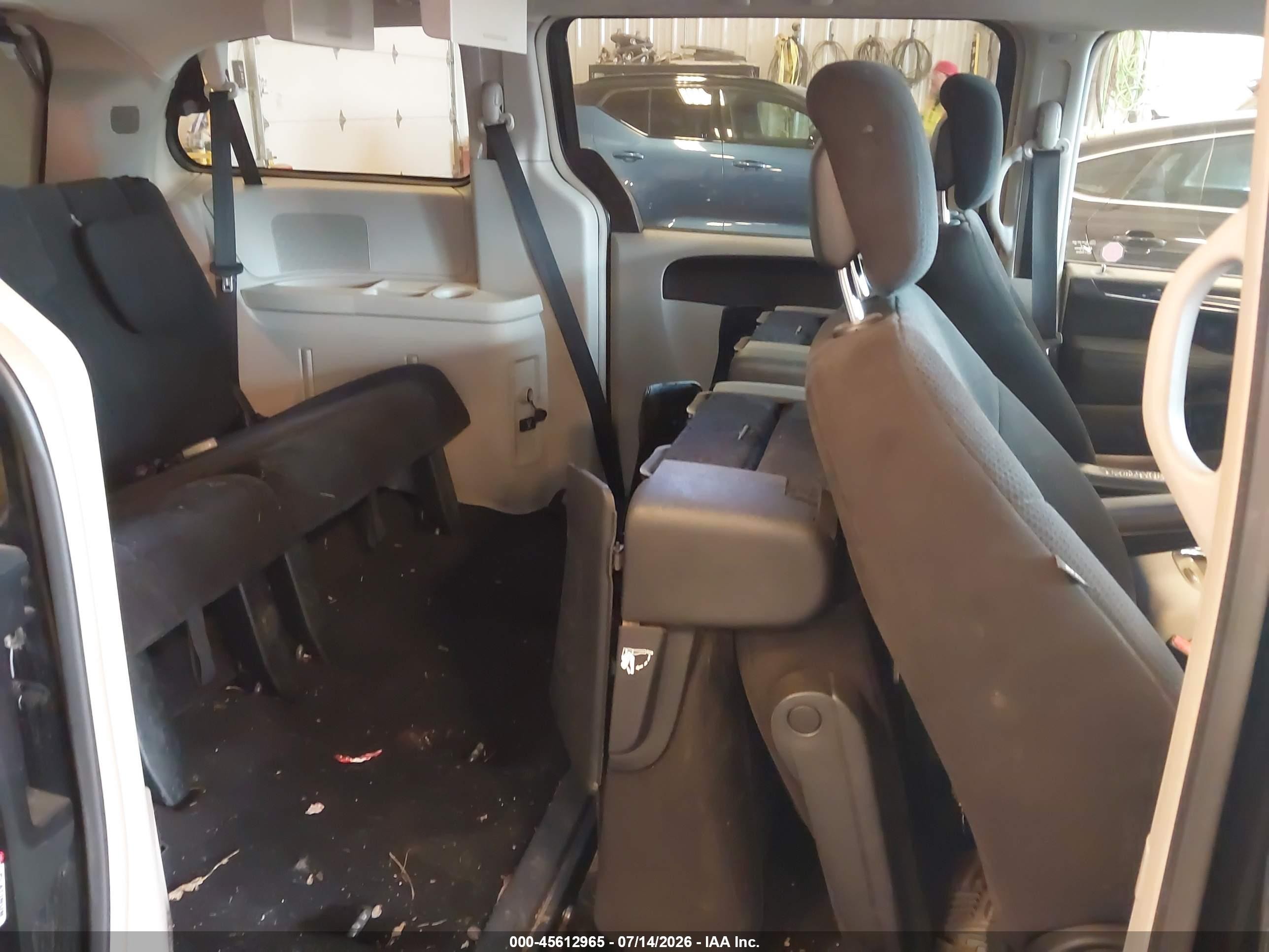 2014 Chrysler Town & Country Touring Blue vin: 2C4RC1BG9ER115076