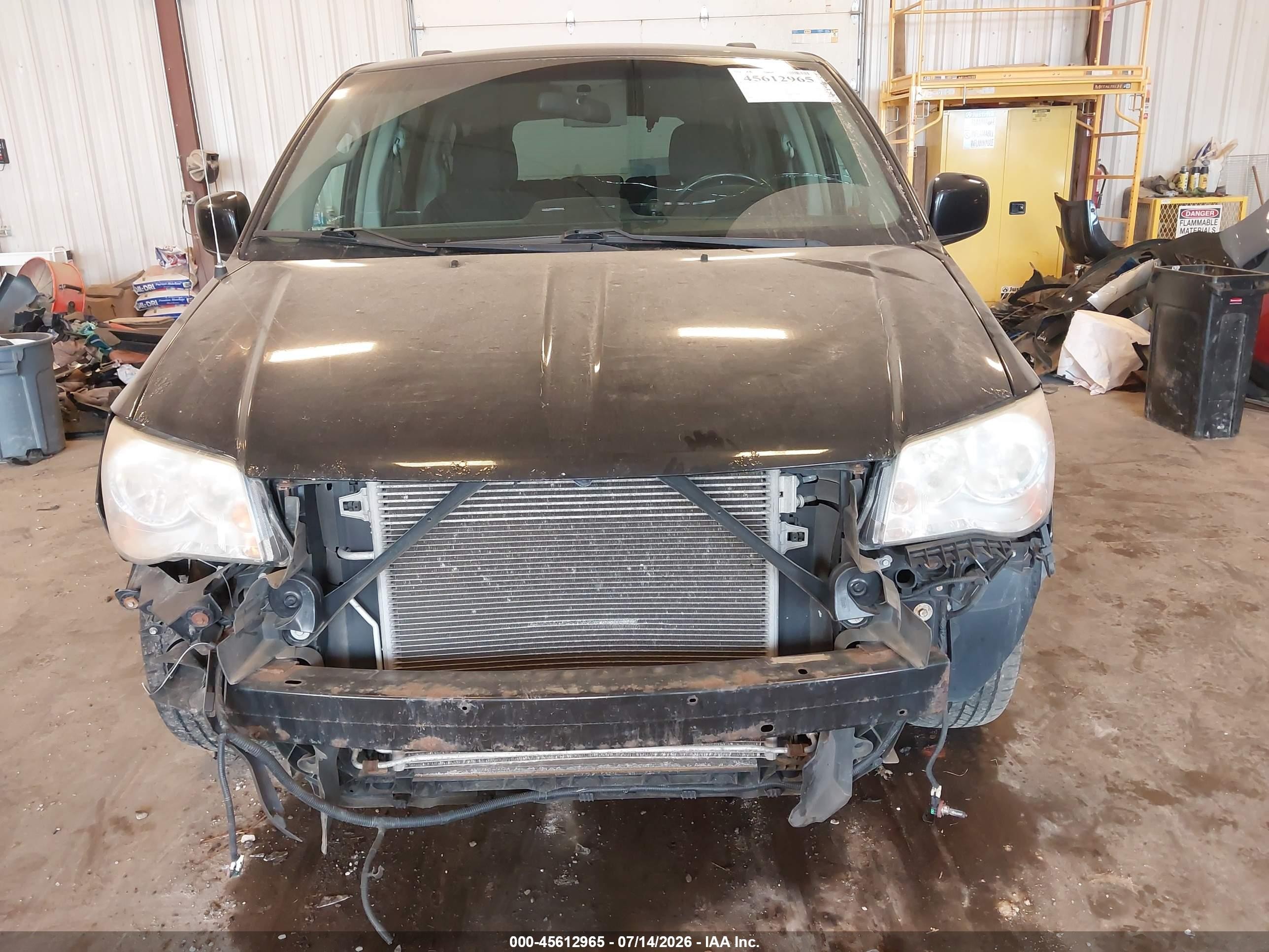 2014 Chrysler Town & Country Touring Blue vin: 2C4RC1BG9ER115076