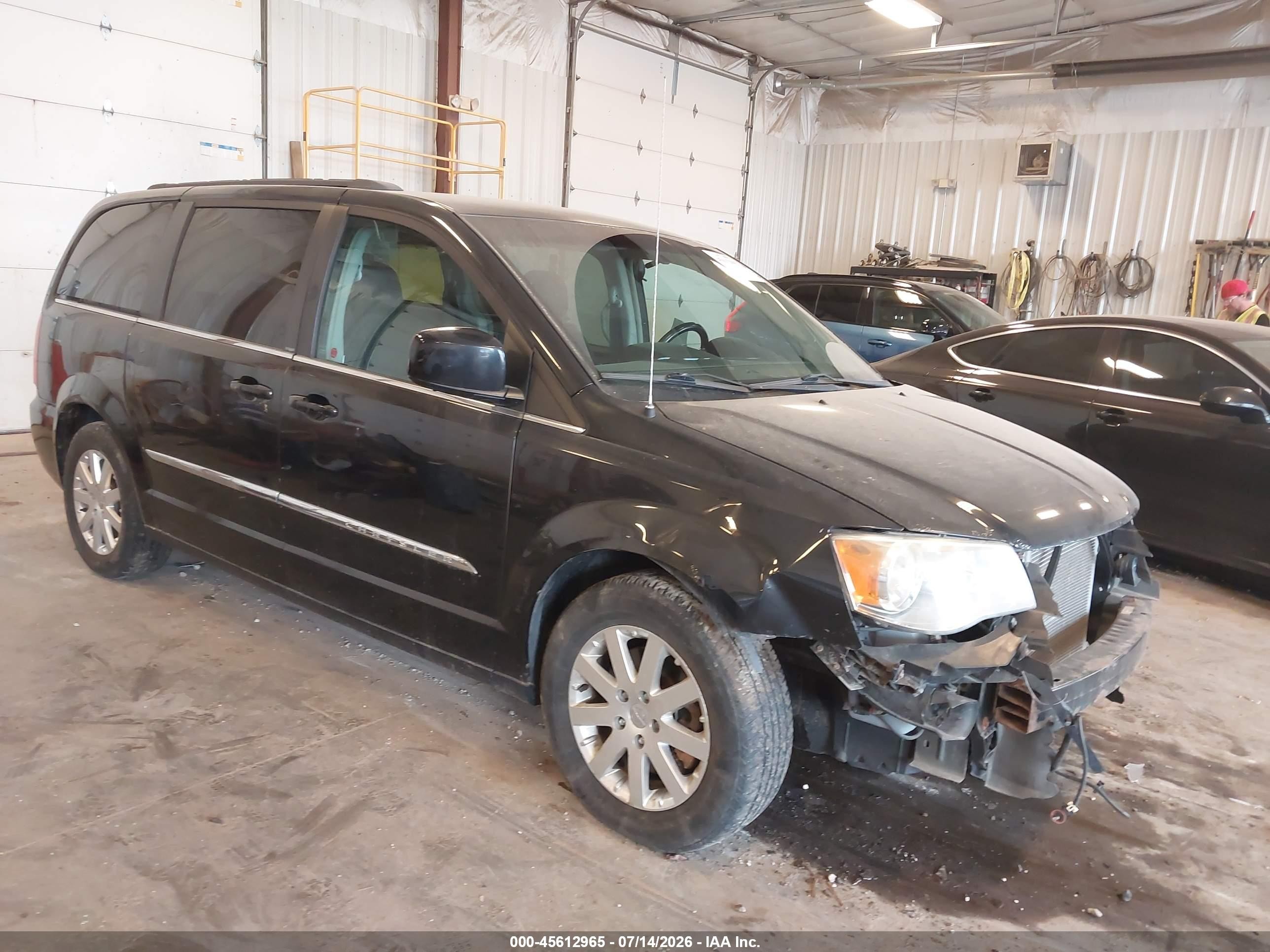 2014 Chrysler Town & Country Touring Blue vin: 2C4RC1BG9ER115076