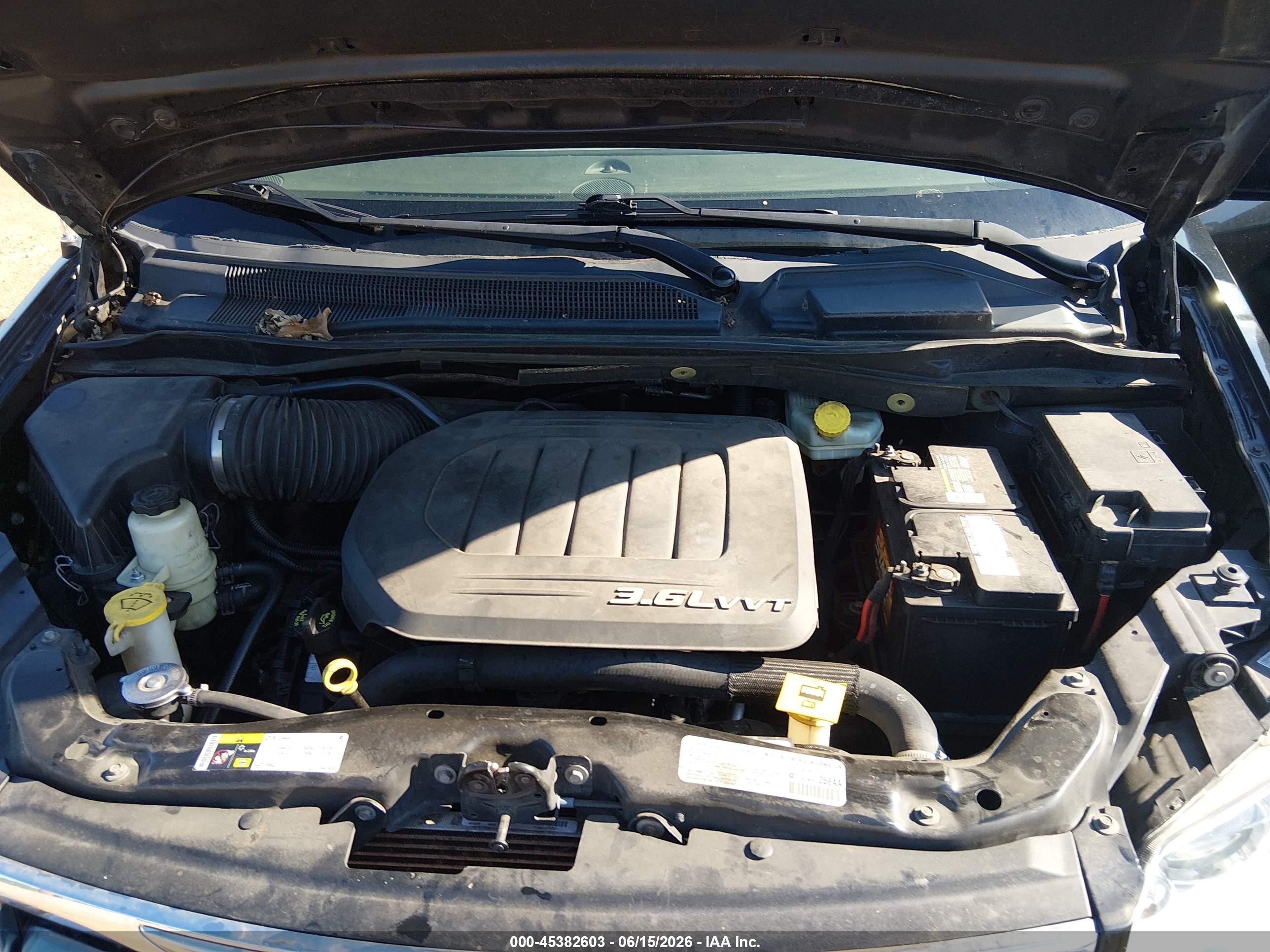 2014 Chrysler Town & Country Touring Gray vin: 2C4RC1BG9ER124683
