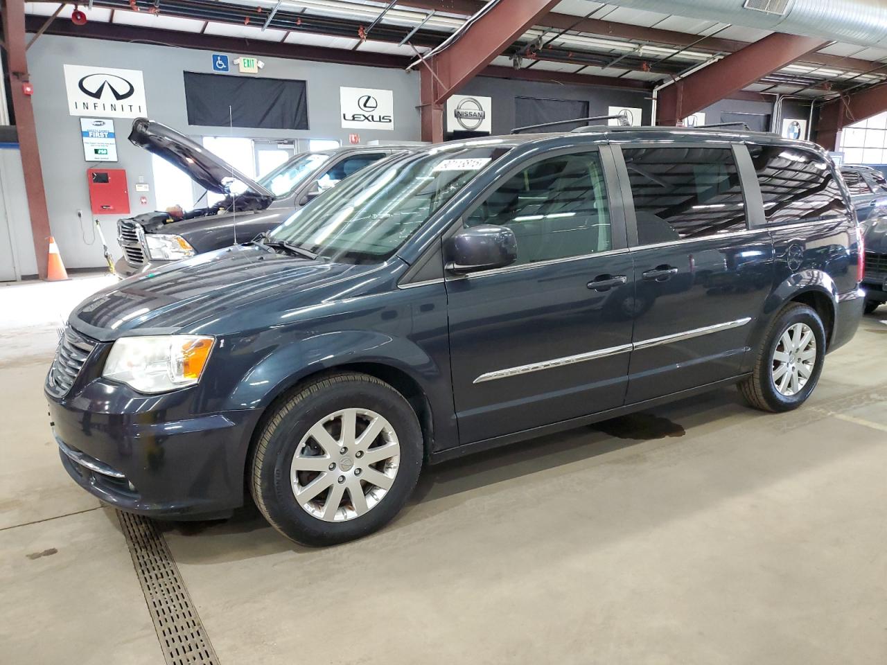 2014 Chrysler Town & Country Touring Blue vin: 2C4RC1BG9ER138387
