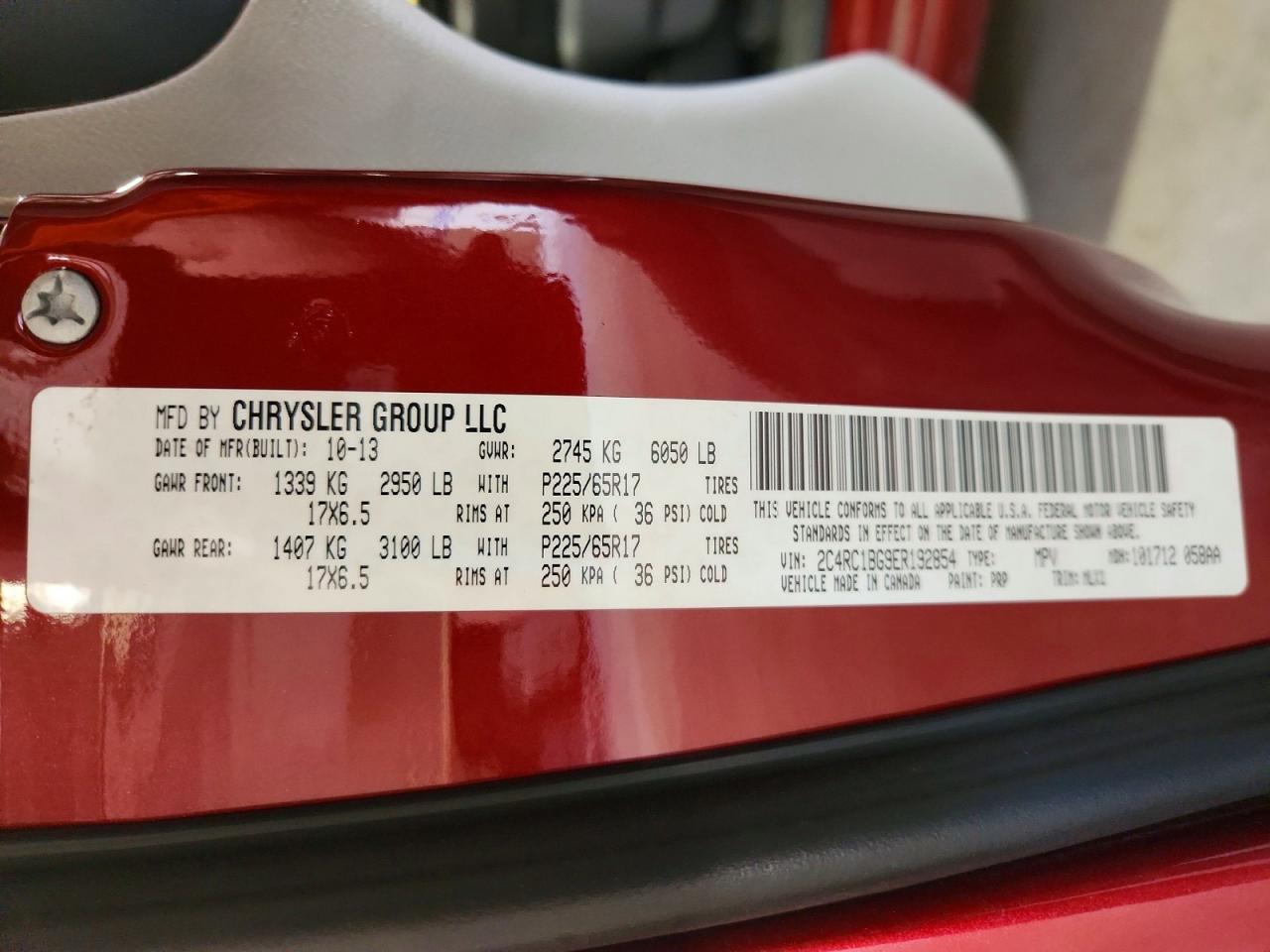 2014 Chrysler Town & Country Touring Red vin: 2C4RC1BG9ER192854