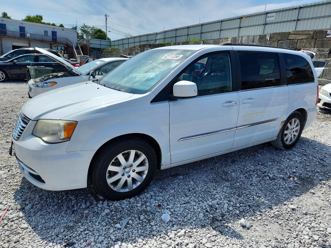 2014 Chrysler Town & Country Touring White vin: 2C4RC1BG9ER236450