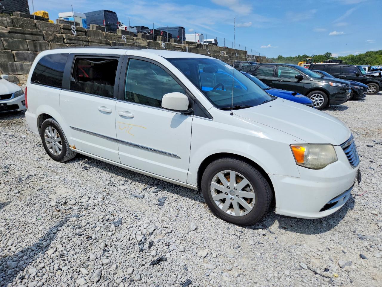 2014 Chrysler Town & Country Touring White vin: 2C4RC1BG9ER236450