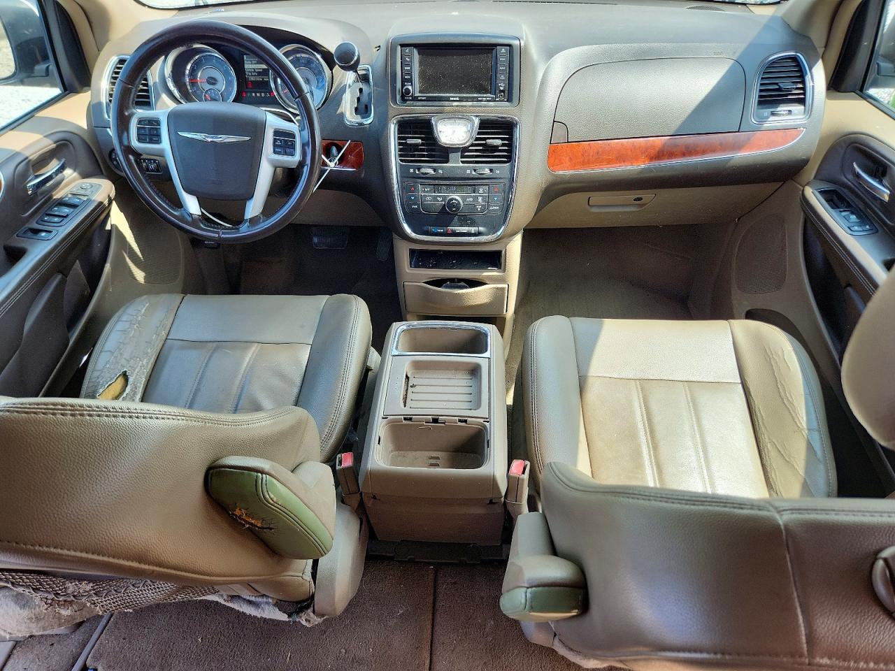 2014 Chrysler Town & Country Touring White vin: 2C4RC1BG9ER236450