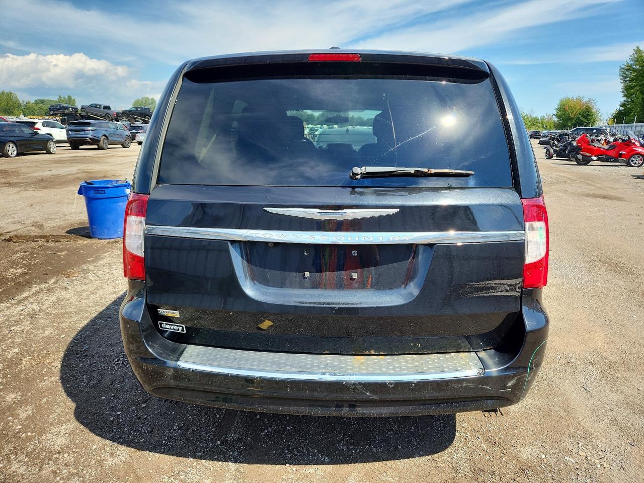 2014 Chrysler Town & Country Touring Black vin: 2C4RC1BG9ER351629
