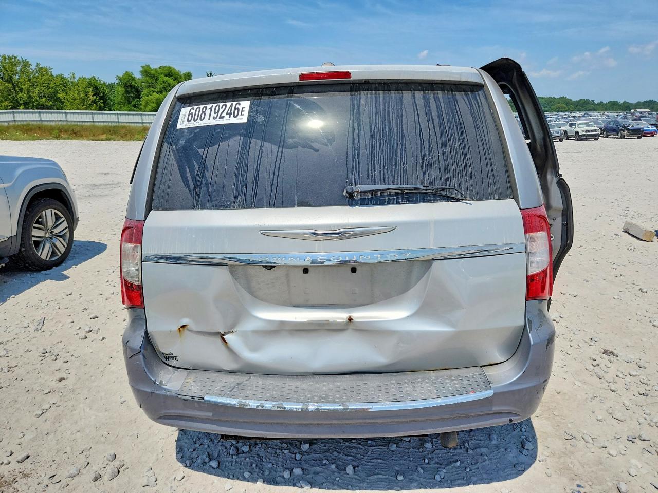 2014 Chrysler Town & Country Touring Silver vin: 2C4RC1BG9ER382685