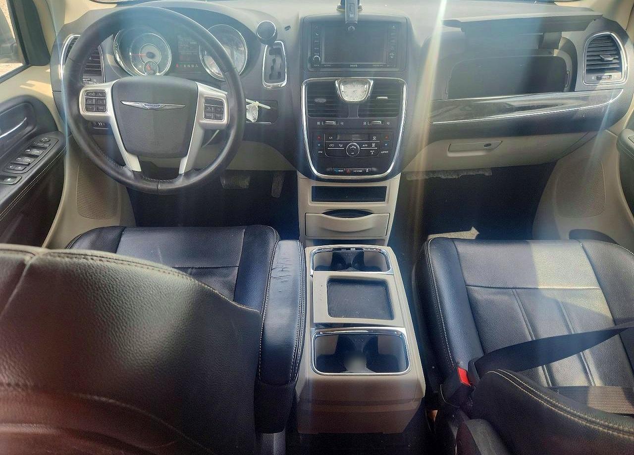 2014 Chrysler Town And Country Touring White vin: 2C4RC1BG9ER398174
