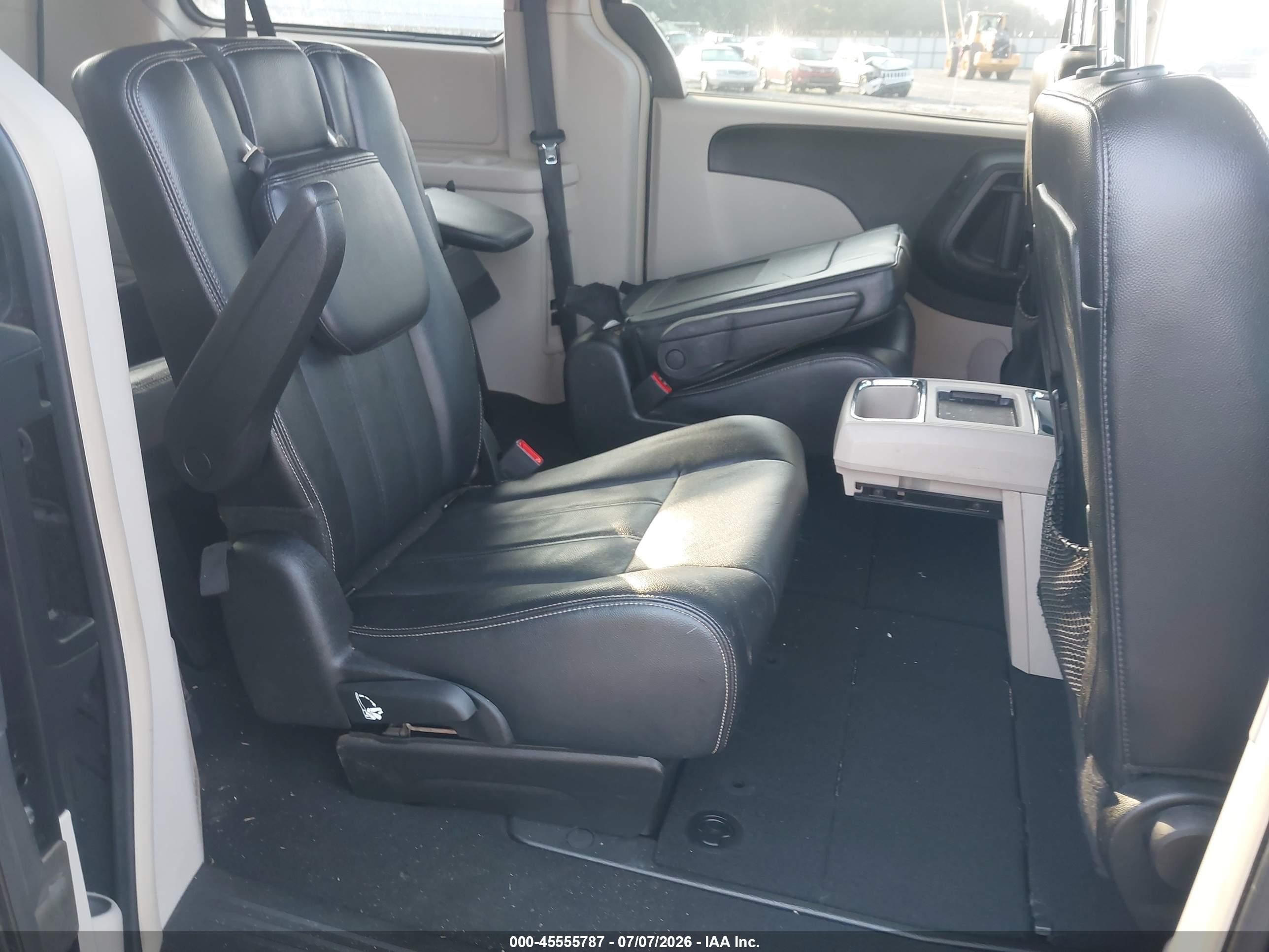 2014 Chrysler Town & Country Touring Black vin: 2C4RC1BG9ER400389