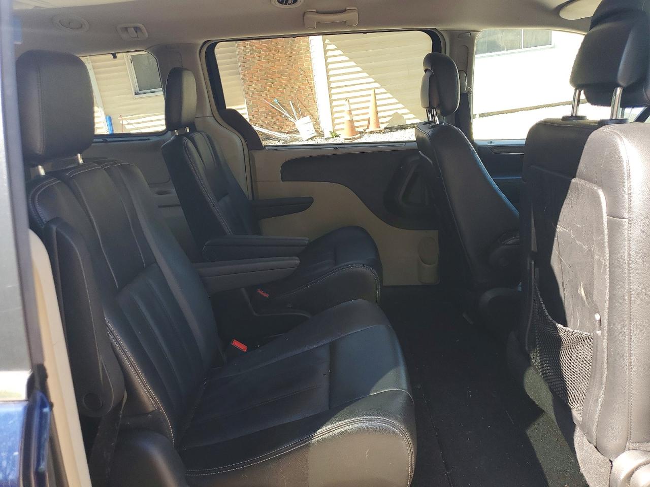 2014 Chrysler Town & Country Touring Blue vin: 2C4RC1BG9ER408931