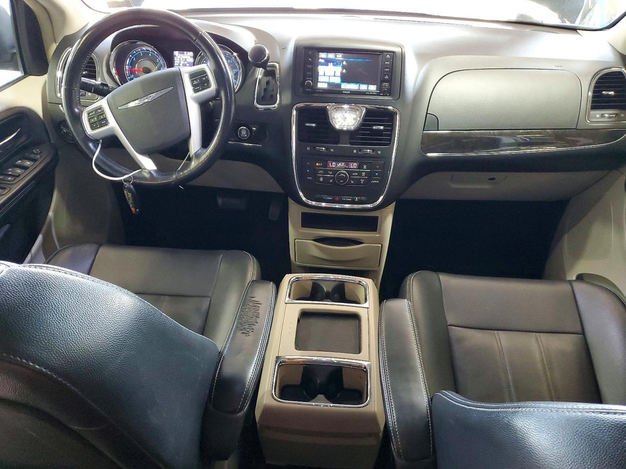 2014 Chrysler Town & Country Touring Черный vin: 2C4RC1BG9ER412784