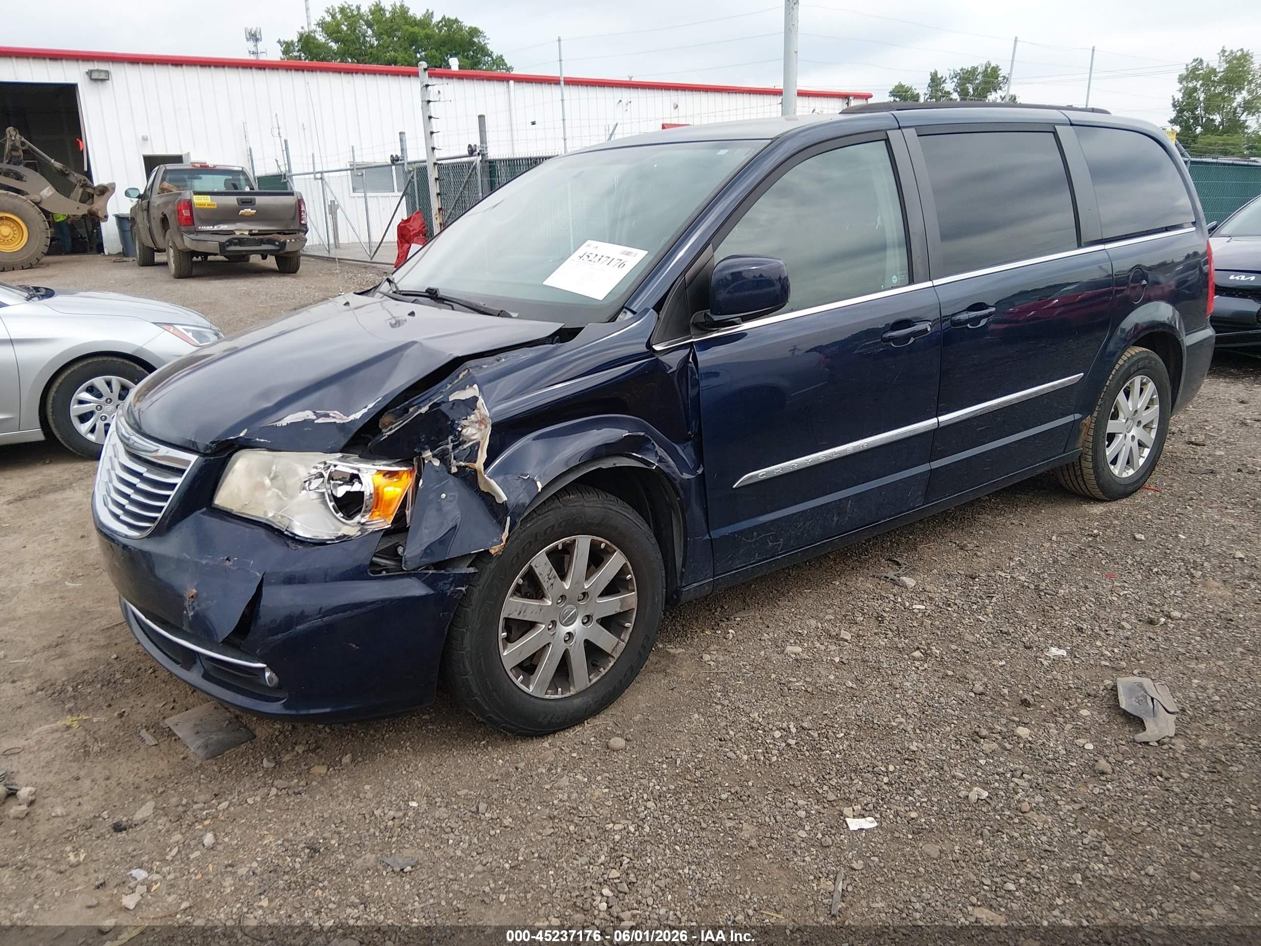 2014 Chrysler Town & Country Touring Blue vin: 2C4RC1BG9ER468403