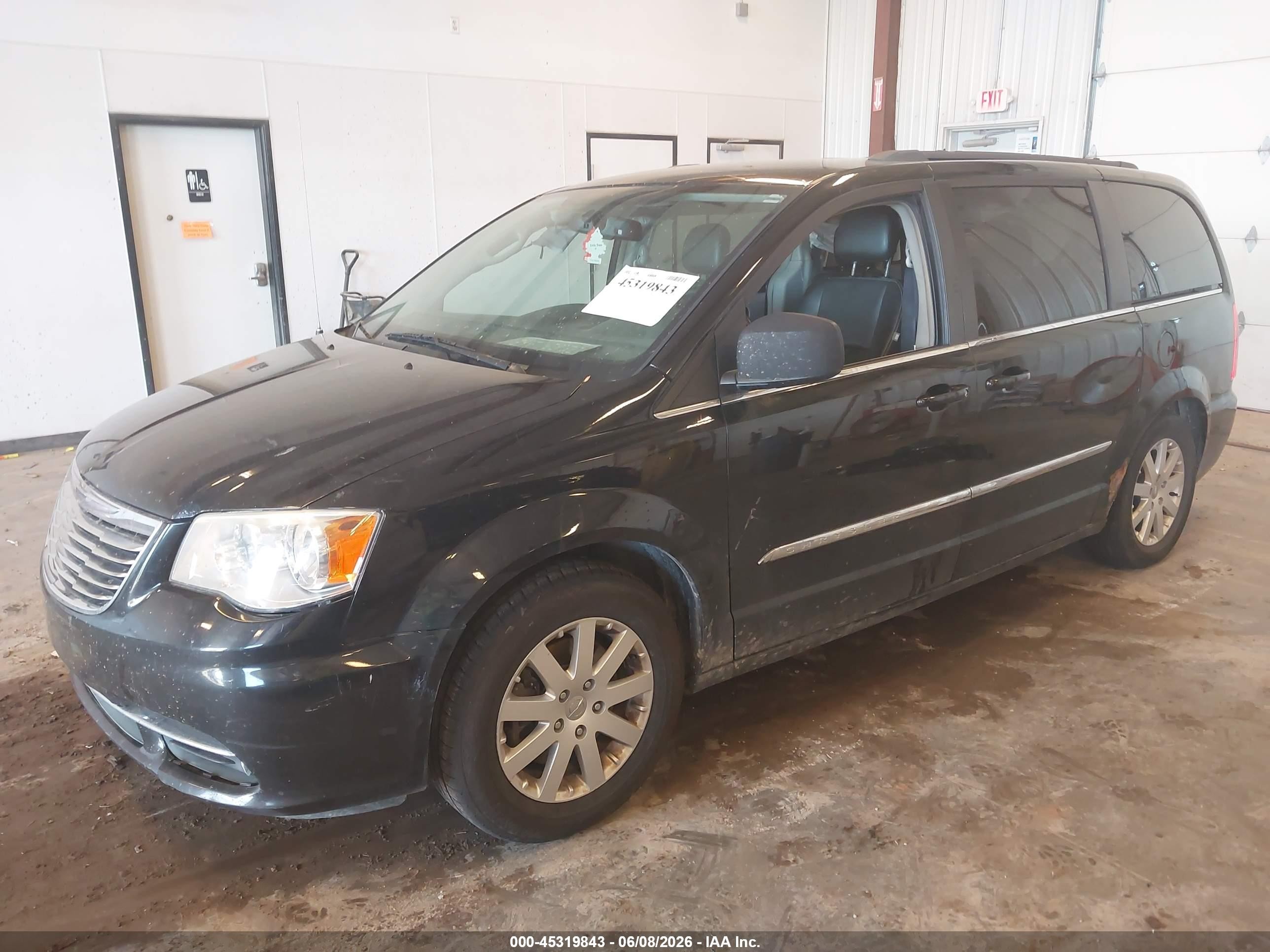 2015 Chrysler Town & Country Touring Blue vin: 2C4RC1BG9FR505077