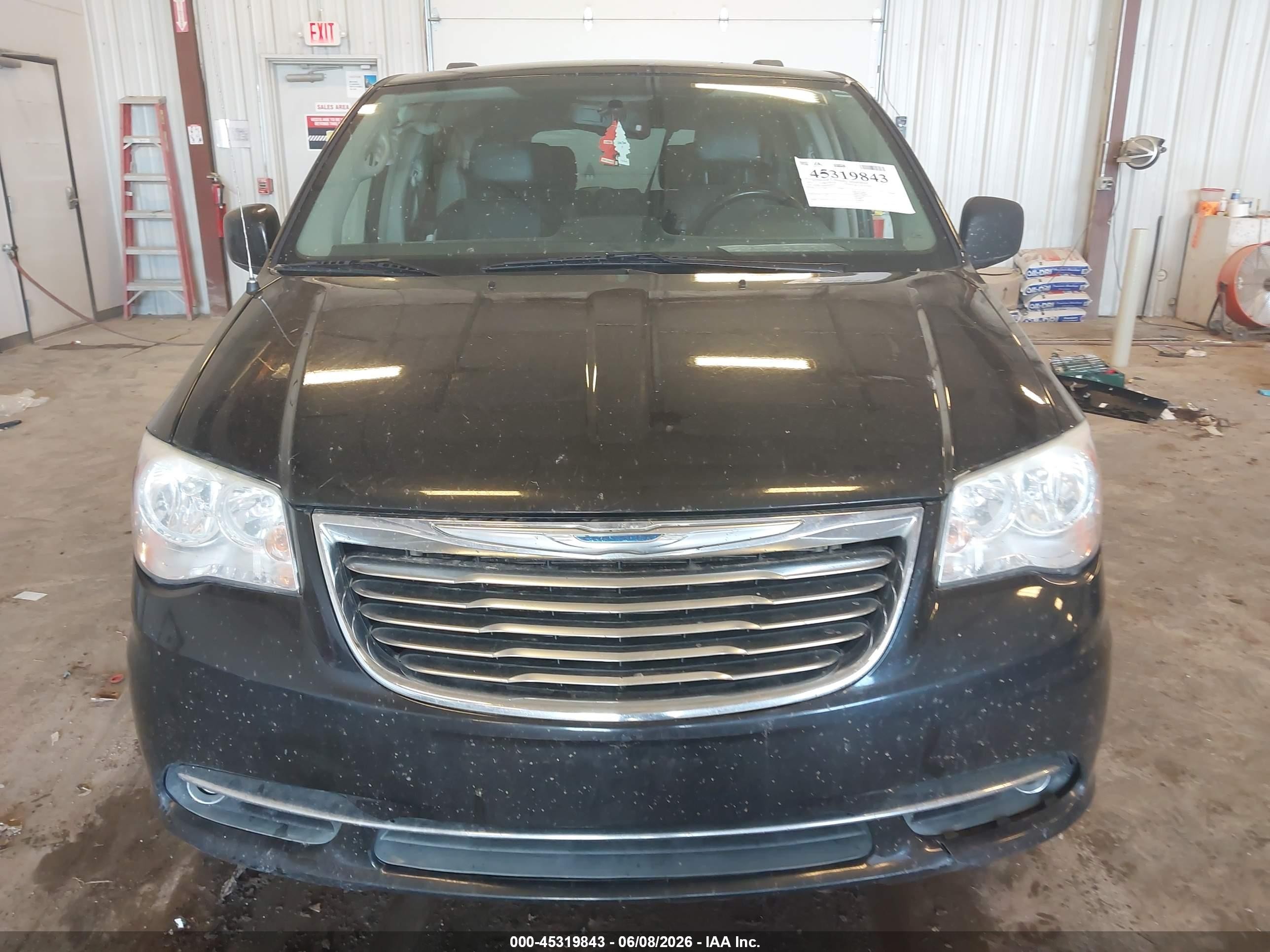 2015 Chrysler Town & Country Touring Blue vin: 2C4RC1BG9FR505077