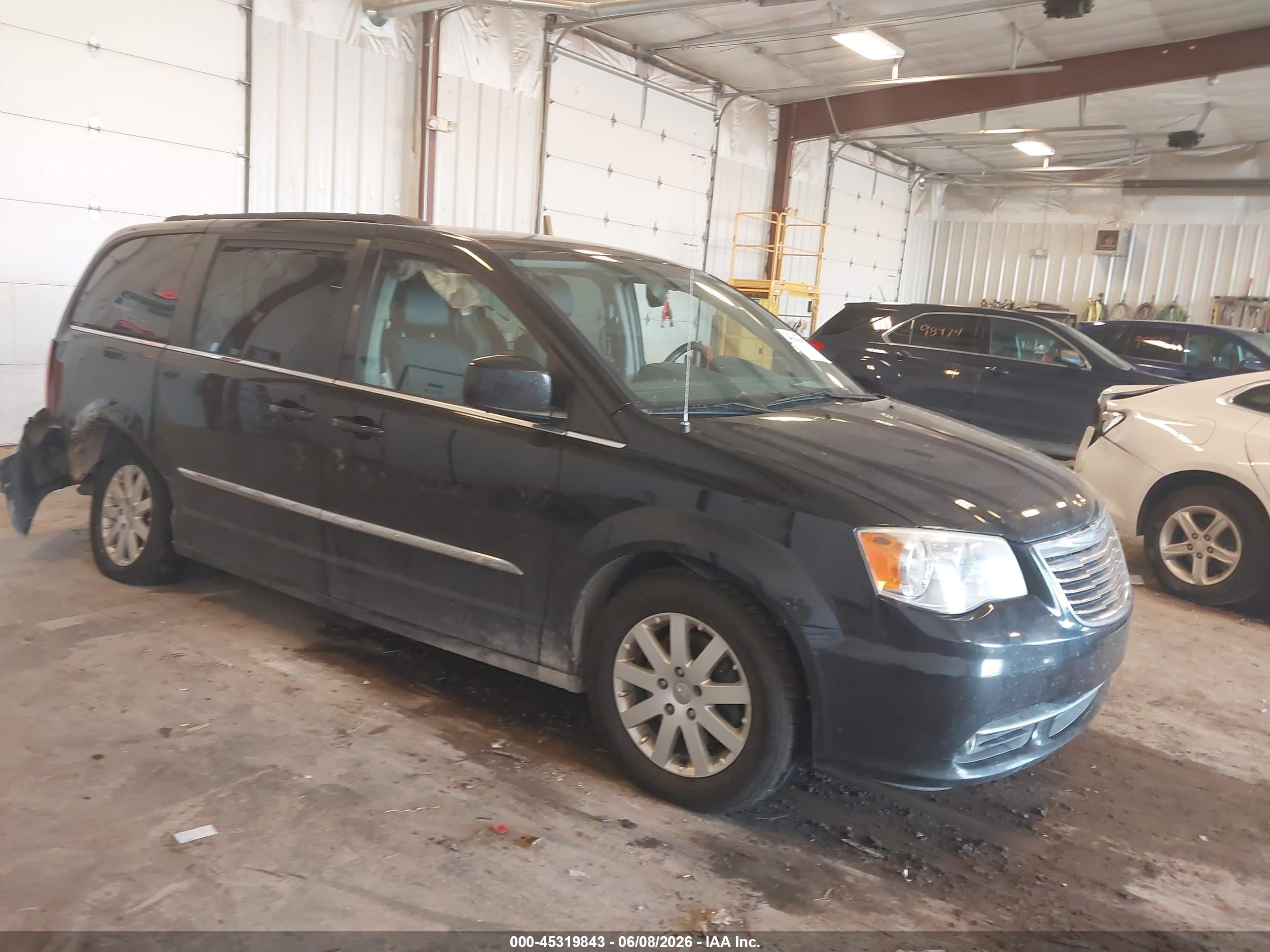 2015 Chrysler Town & Country Touring Blue vin: 2C4RC1BG9FR505077